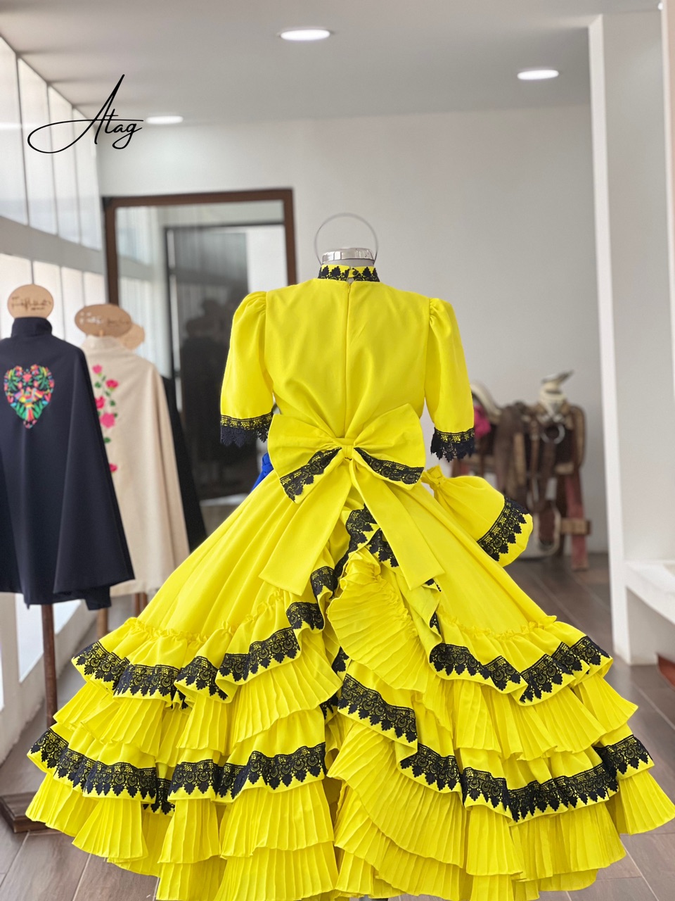 ADELITA HEREDERA  CANARIO