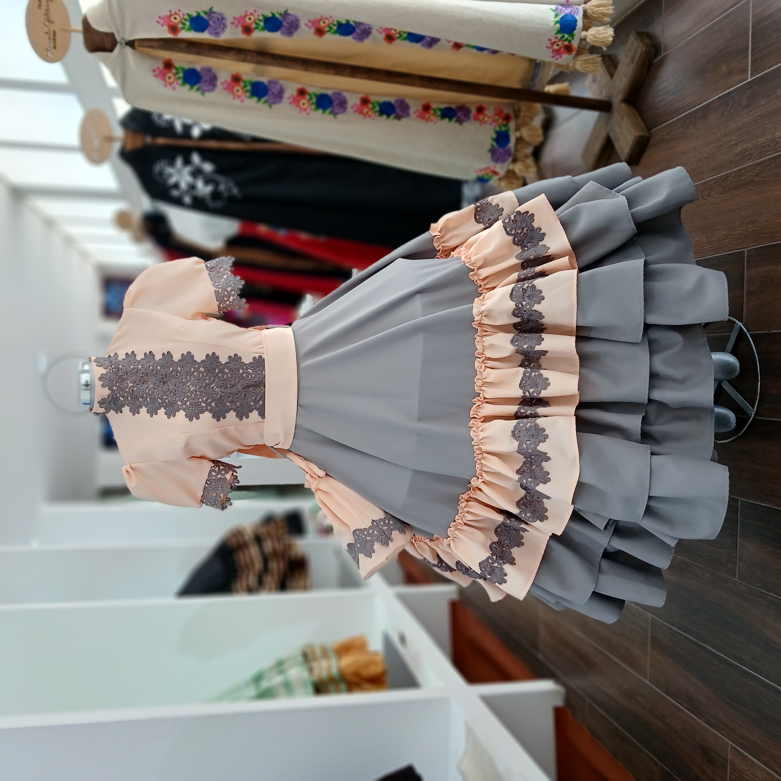 ADELITA ALBOR DURAZNO & GRIS