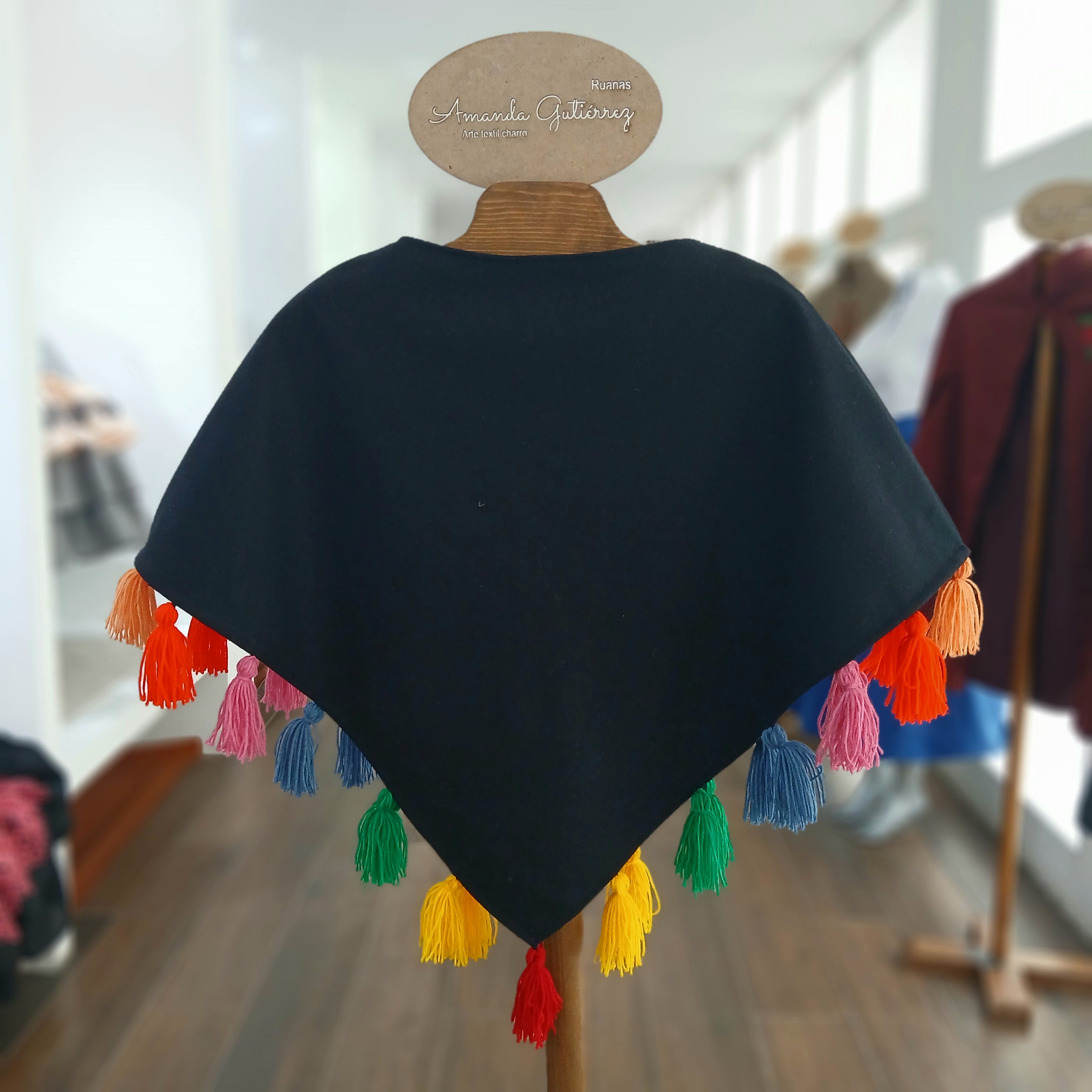 MAŃANITA PLENITUD NEGRA