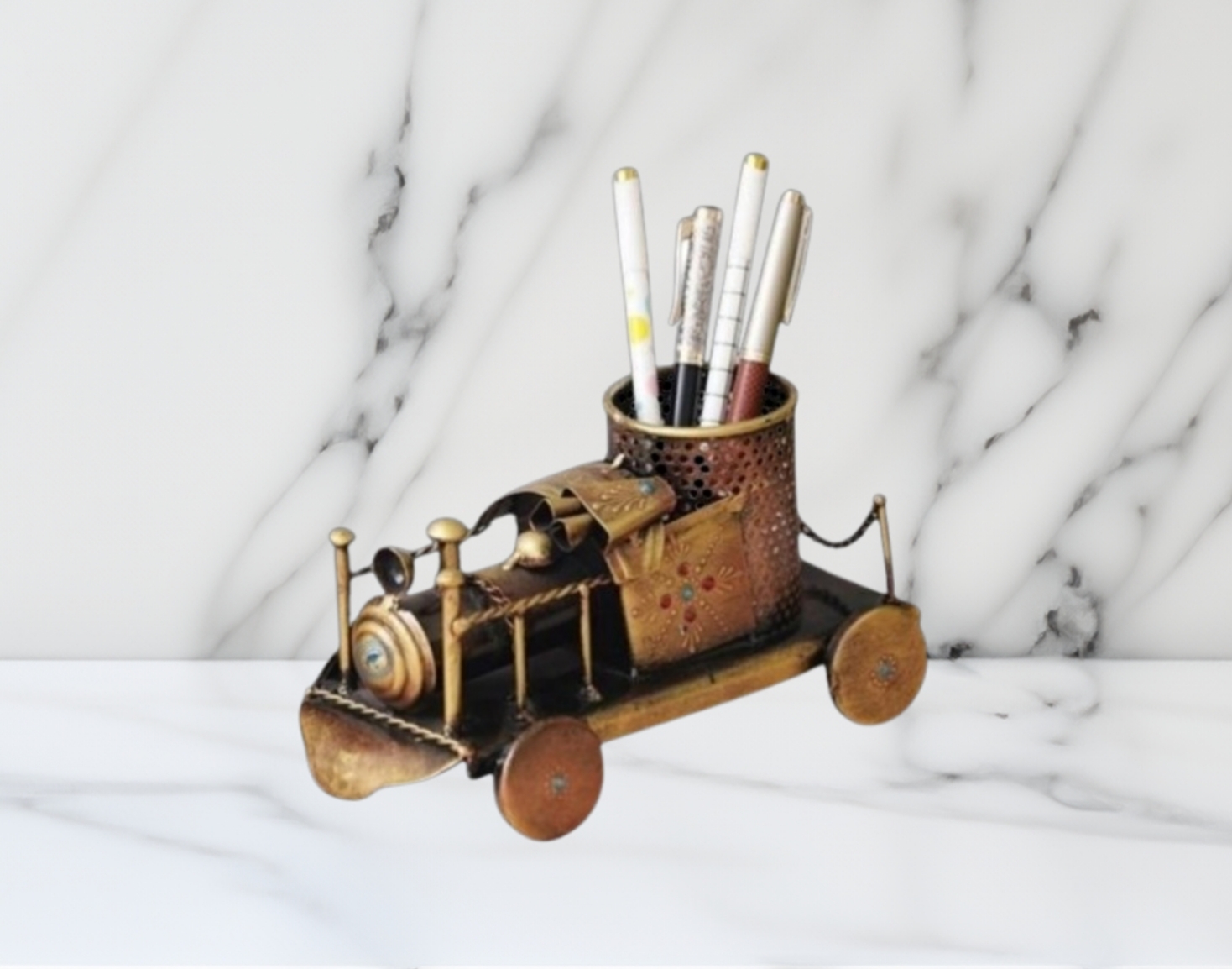 Engine pen stand antique