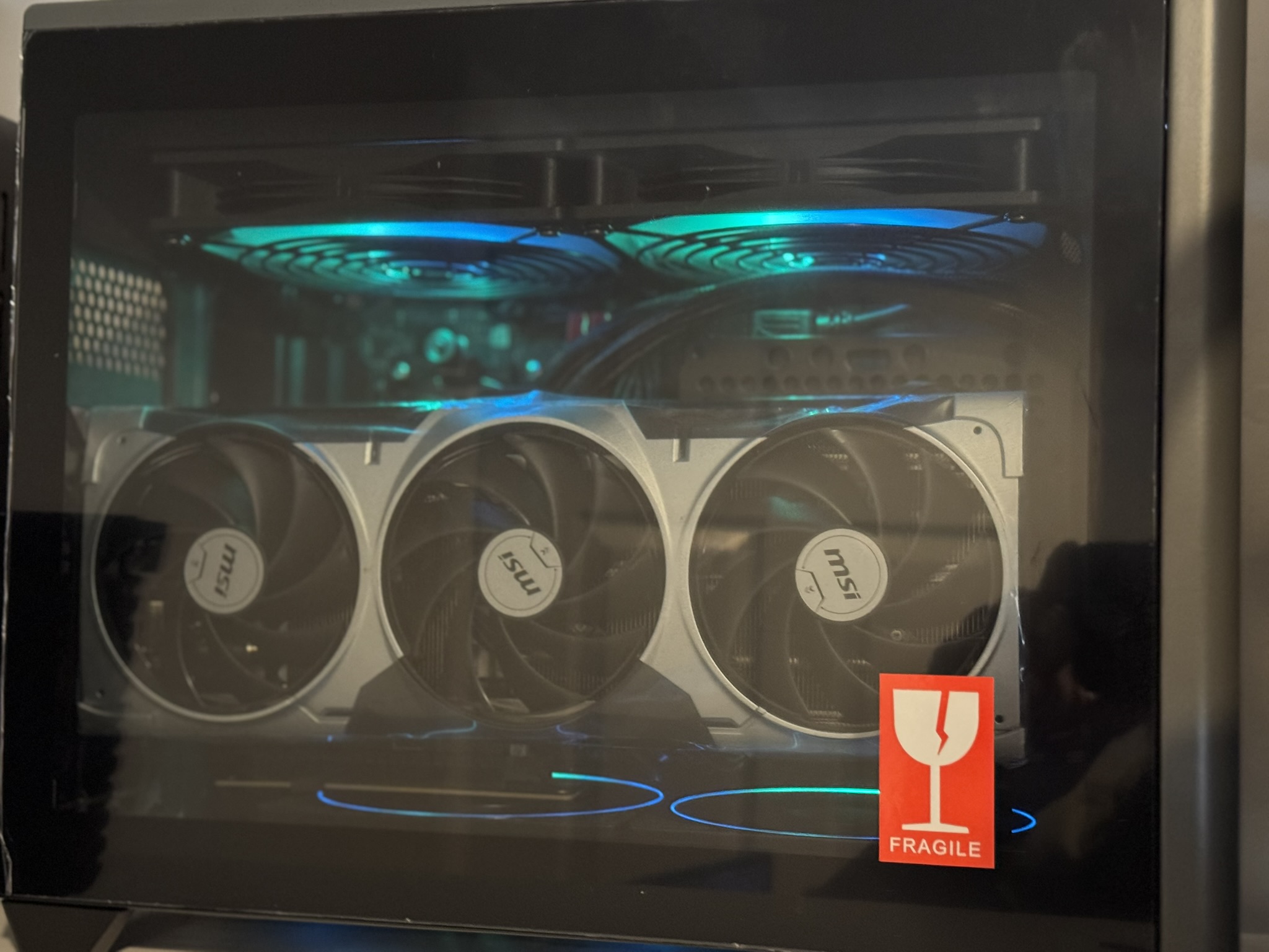 Brand new mini ITX gaming PC Ryzen 7800x3d rtx5070 32gb DDR5