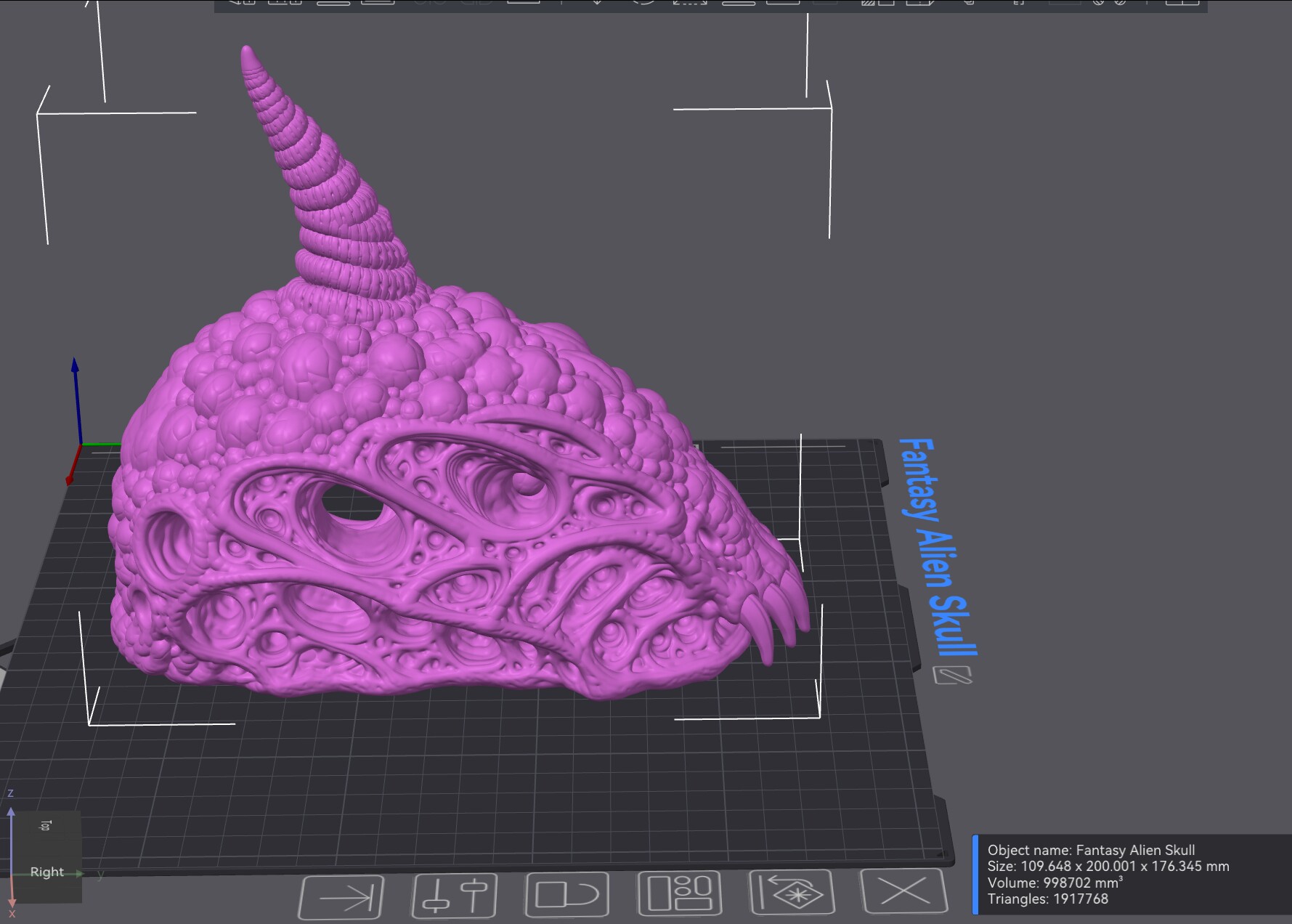Alien Skull 