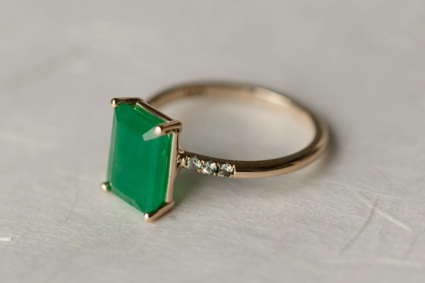 Emerald Ring. (Contact us for price)