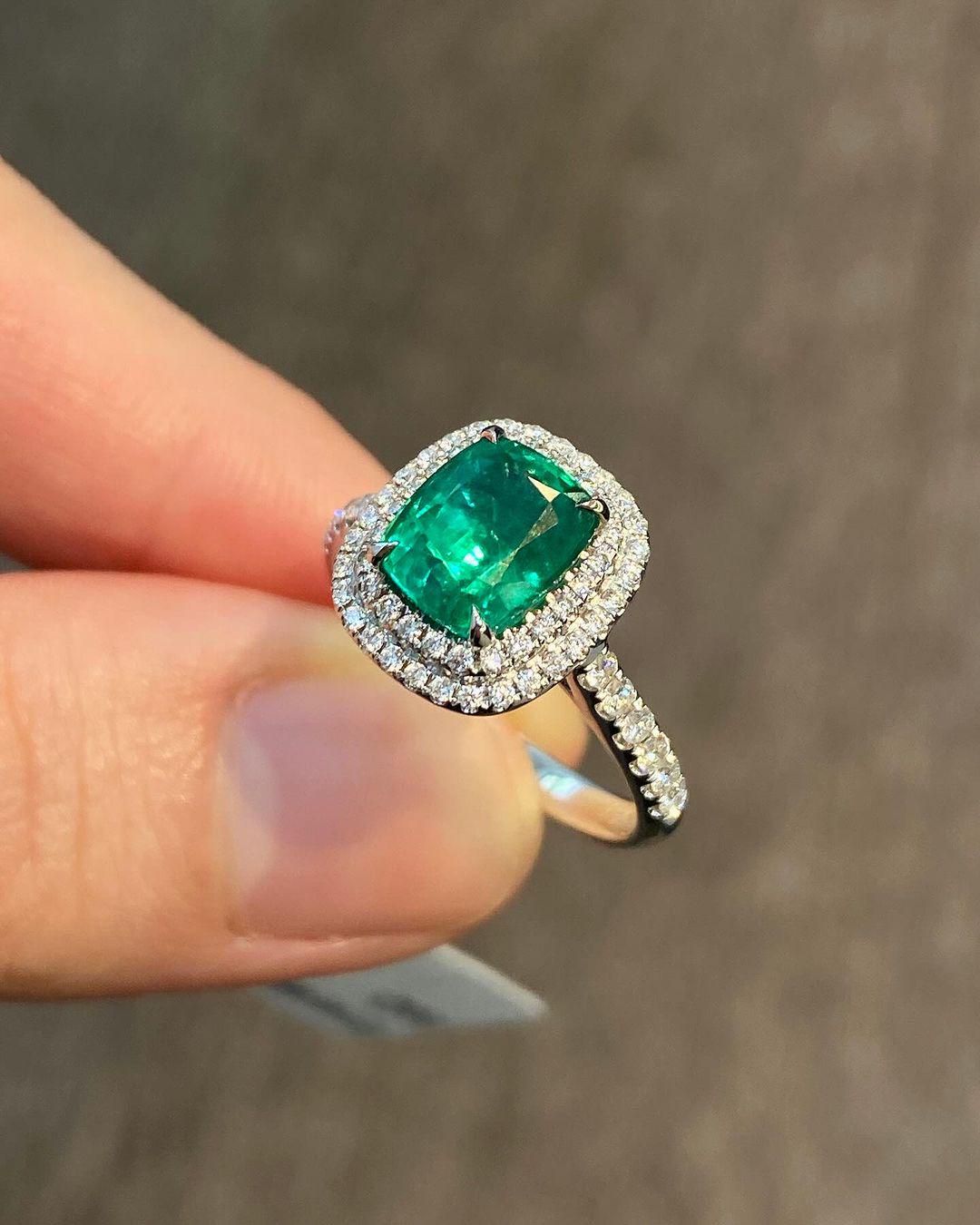 Emerald and Diamond Ring. (Contact us for price)