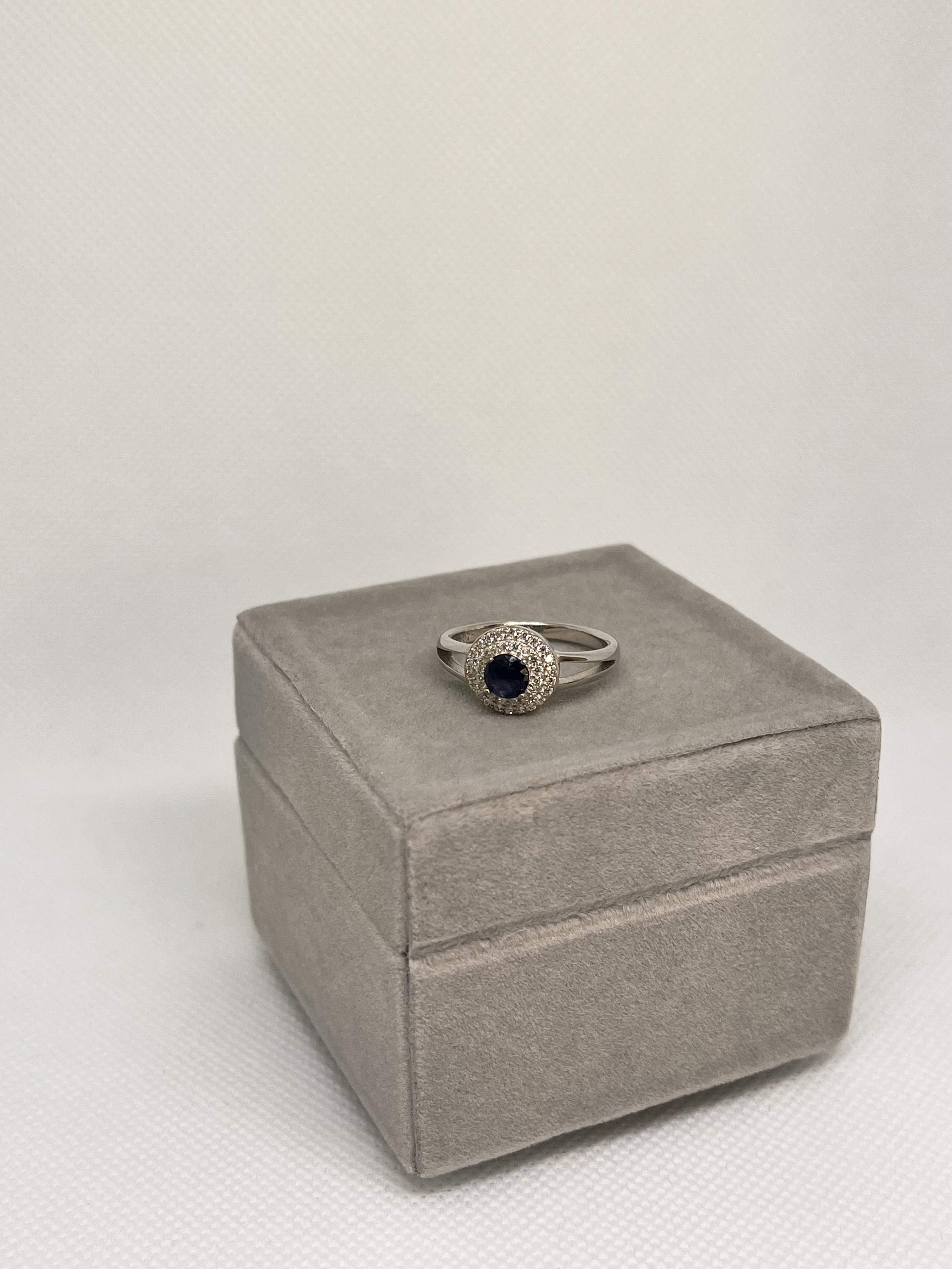 Elegant Silver Ring with Blue Stone