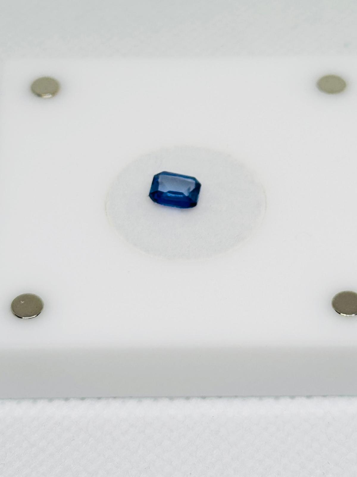 Blue Sapphire Gemstone