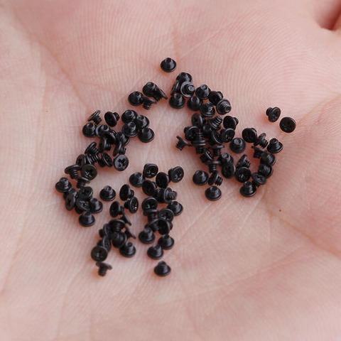 Keyboard screws 100x MacBook Pro - Air