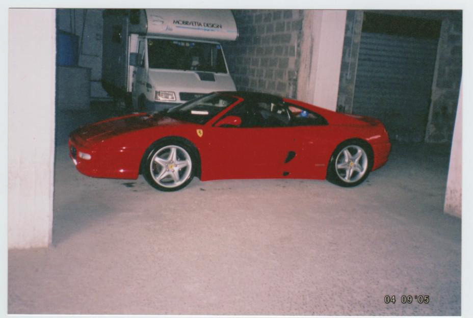 Ferrari 355