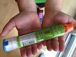 Entrenamiento de Administración de Medicamento de Emergencia Inyectable/EpiPen junio 2, 2026 6 p.m. - 8:30 p.m.  /  Emergency Inyectable Medication/EpiPen Administration Training - June 2 2026 6 p.m. - 8:30 p.m.
