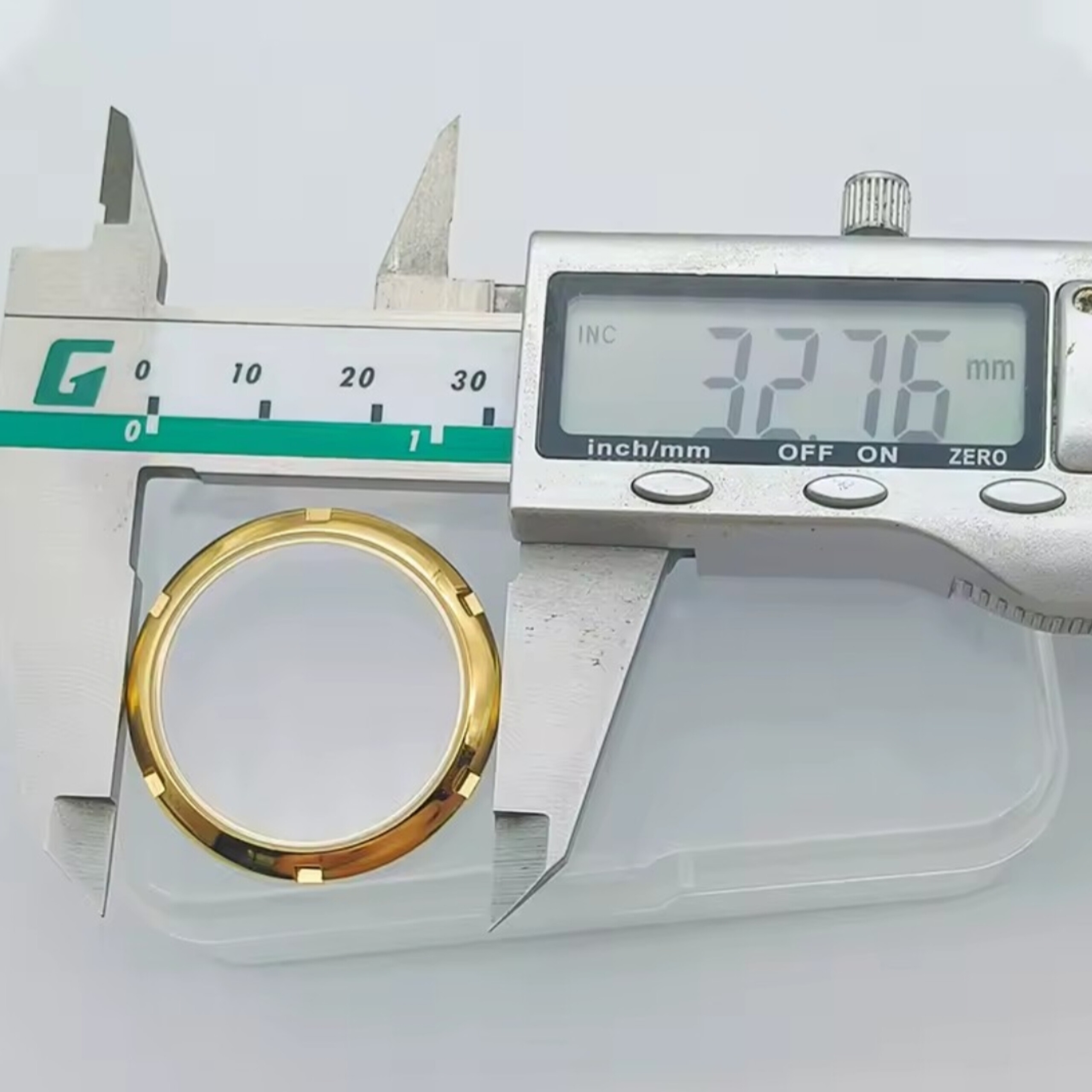 SKX007 Slim Crystal Back Cover