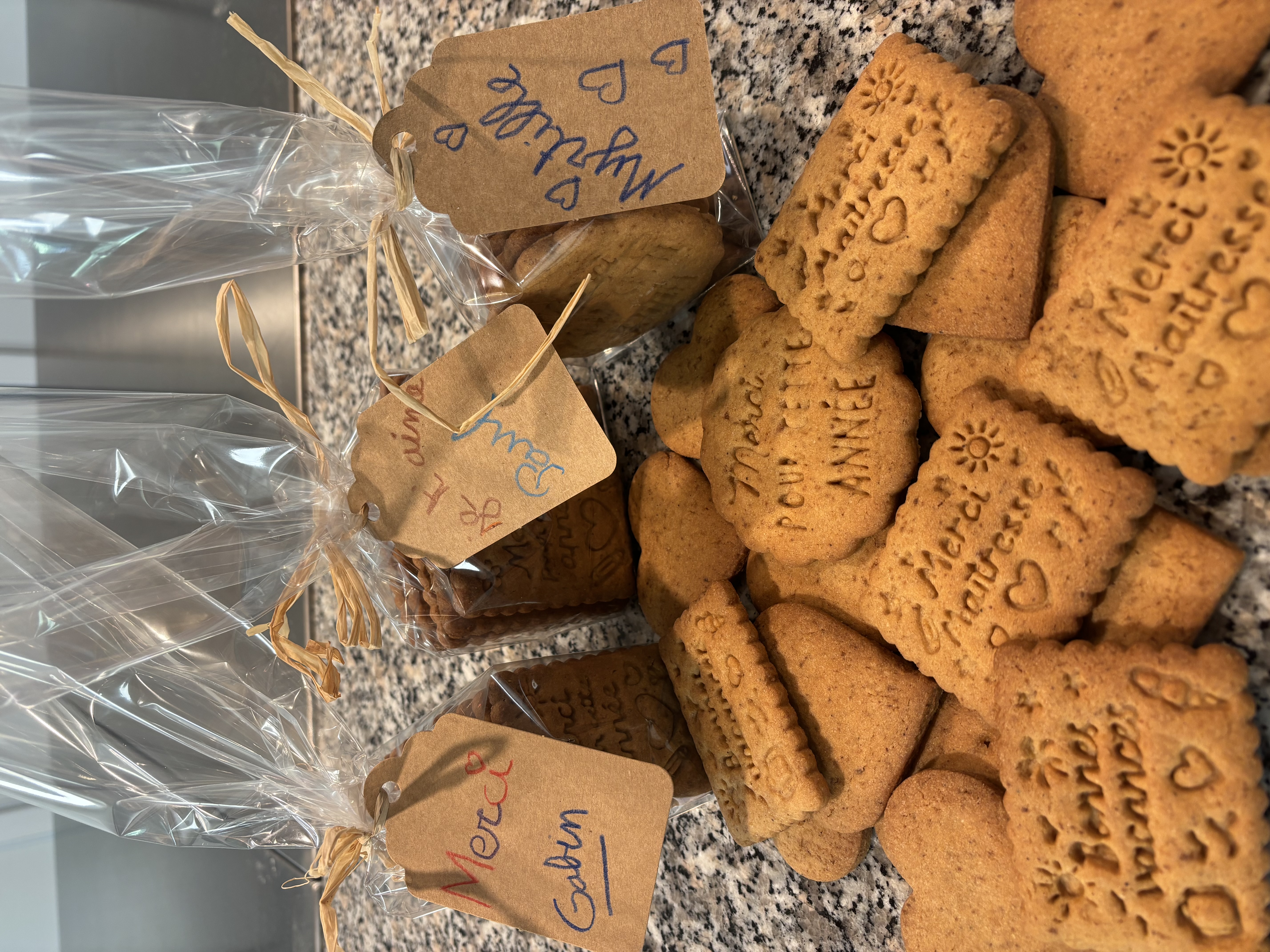 Vient faire des biscuits pour dire merci  - 17 Juin