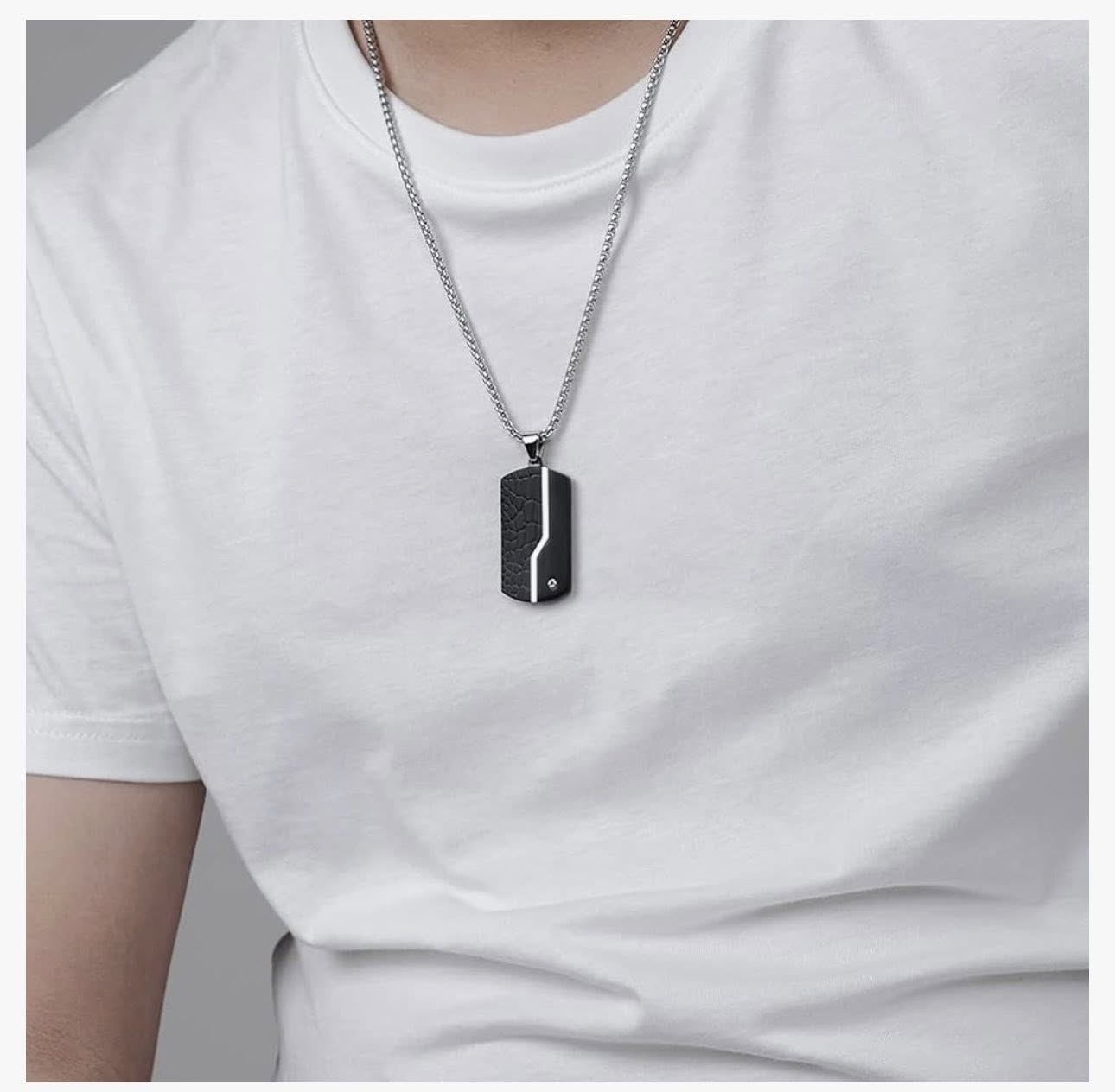 Cadena con placa