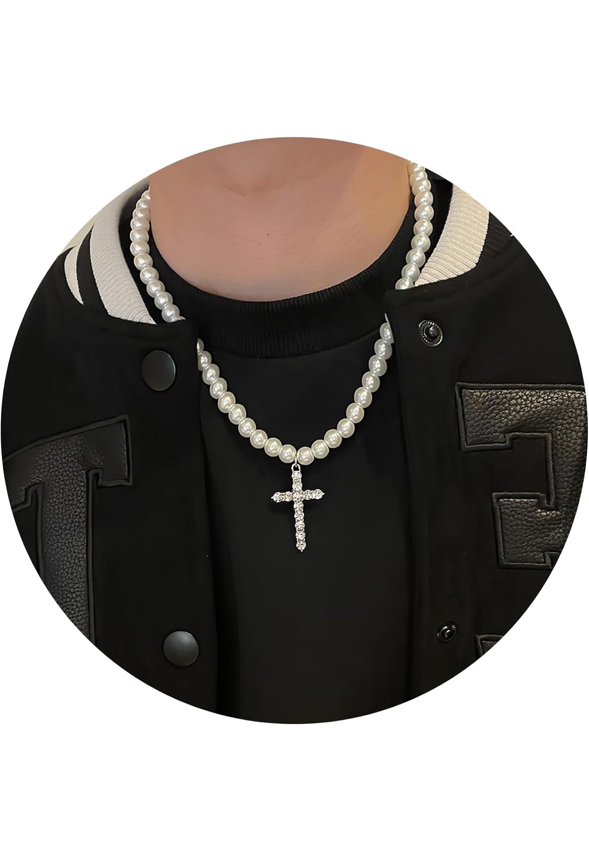 Collar de perlas con dije