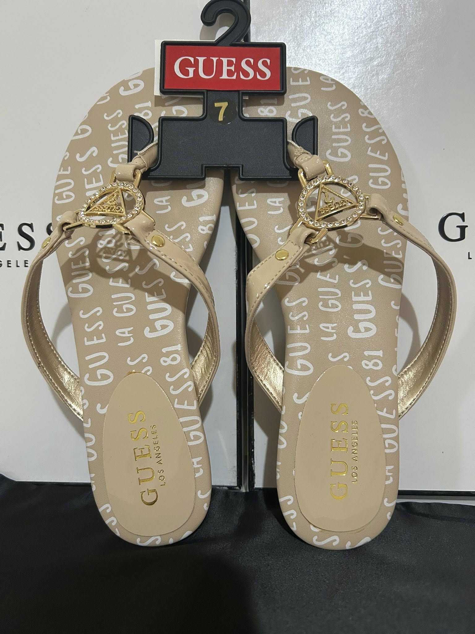 Sandalia GUESS