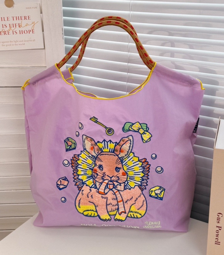 エナメルの定番三角カードポーチ小銭入れ