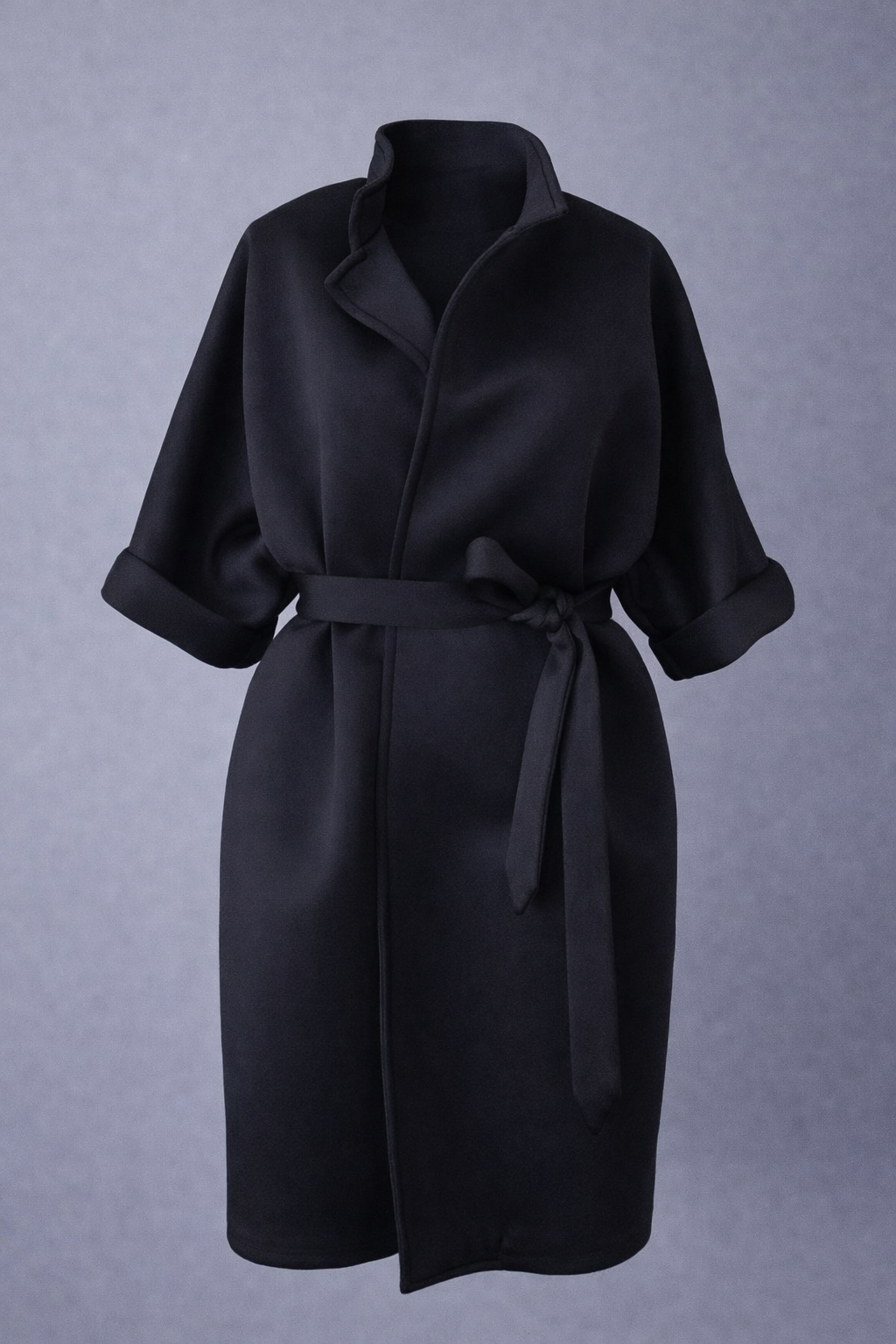 Charlotte I Monochrome