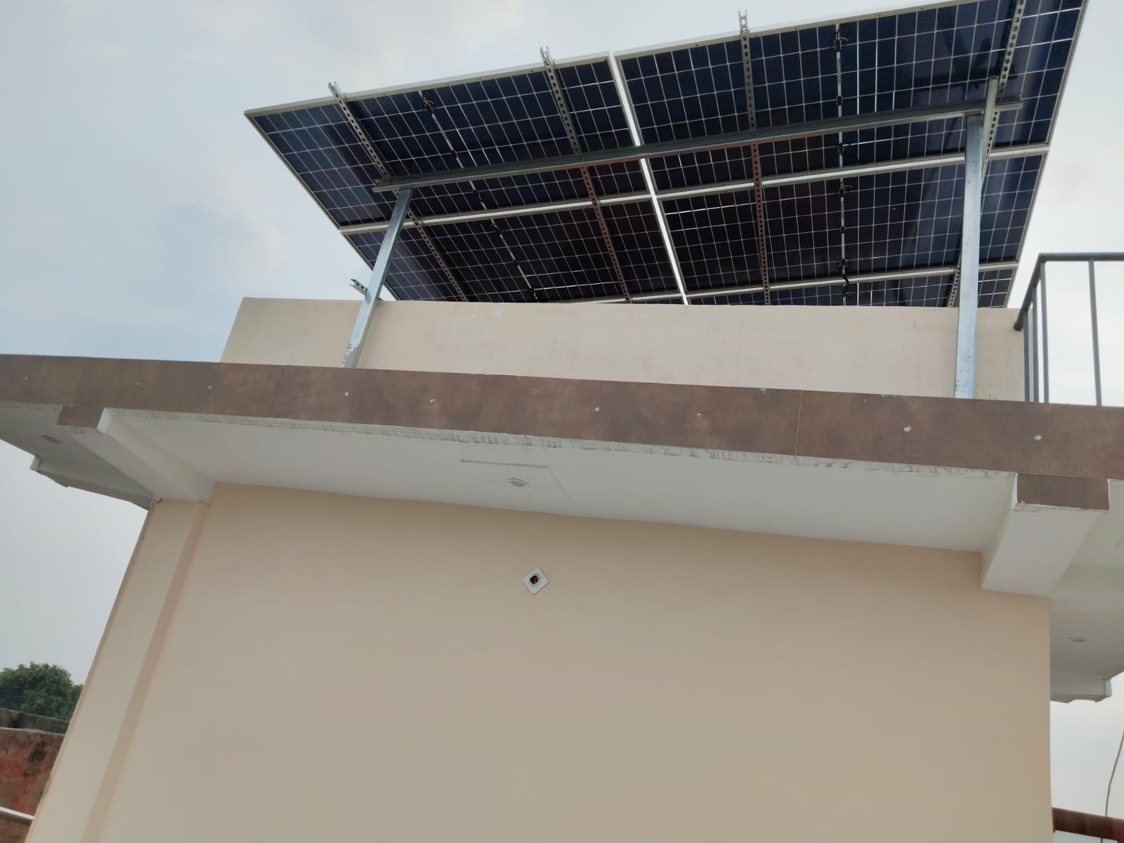 WAAREE Solar 3.3 KW Ongrid for residential rooftop DCR Modules with installation & discom documentations