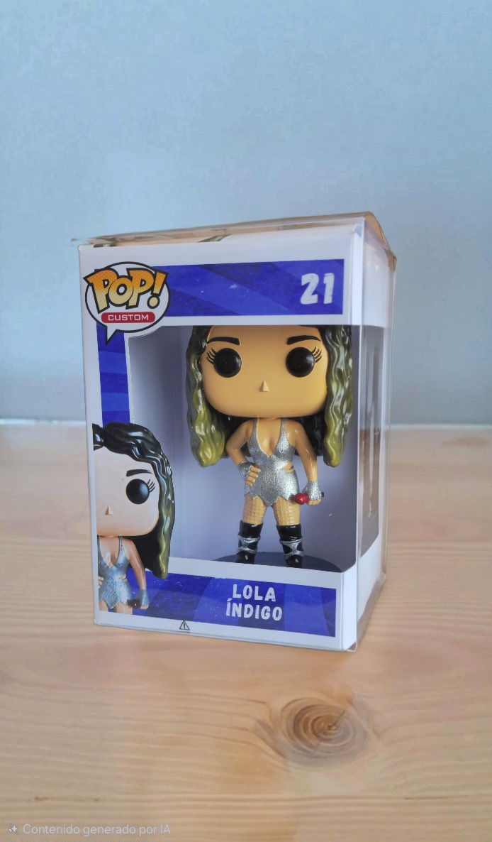 Lola Índigo – PoP Custom