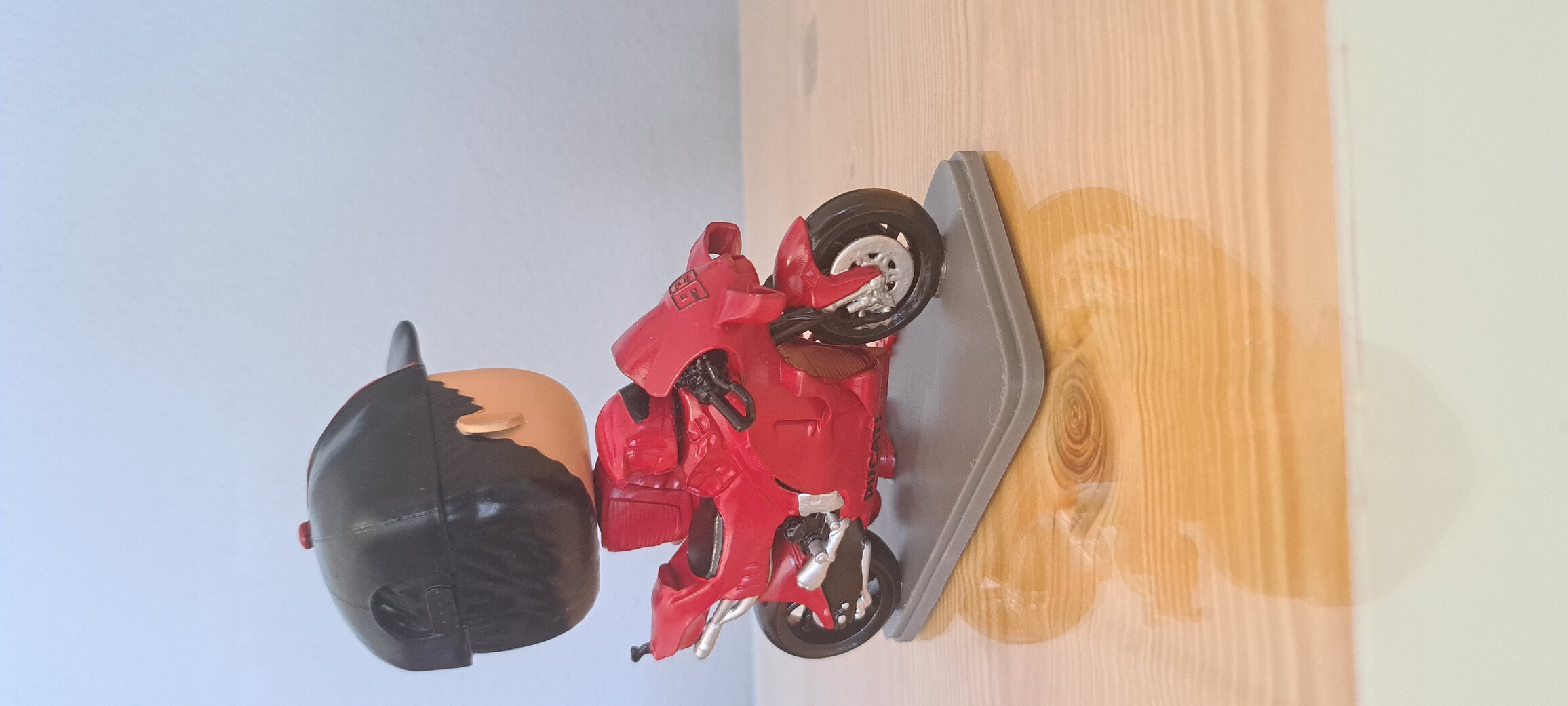  Marc Márquez con Moto Ducati - PoP Custom