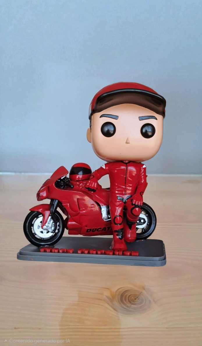  Marc Márquez con Moto Ducati - PoP Custom