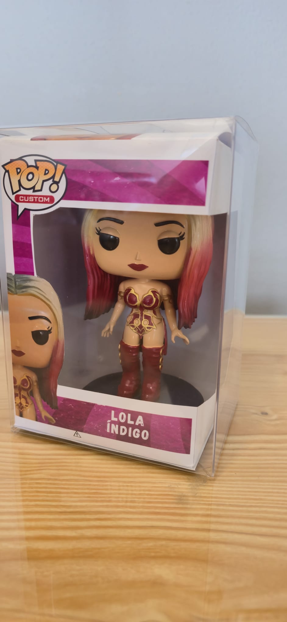 Lola Índigo – PoP Custom