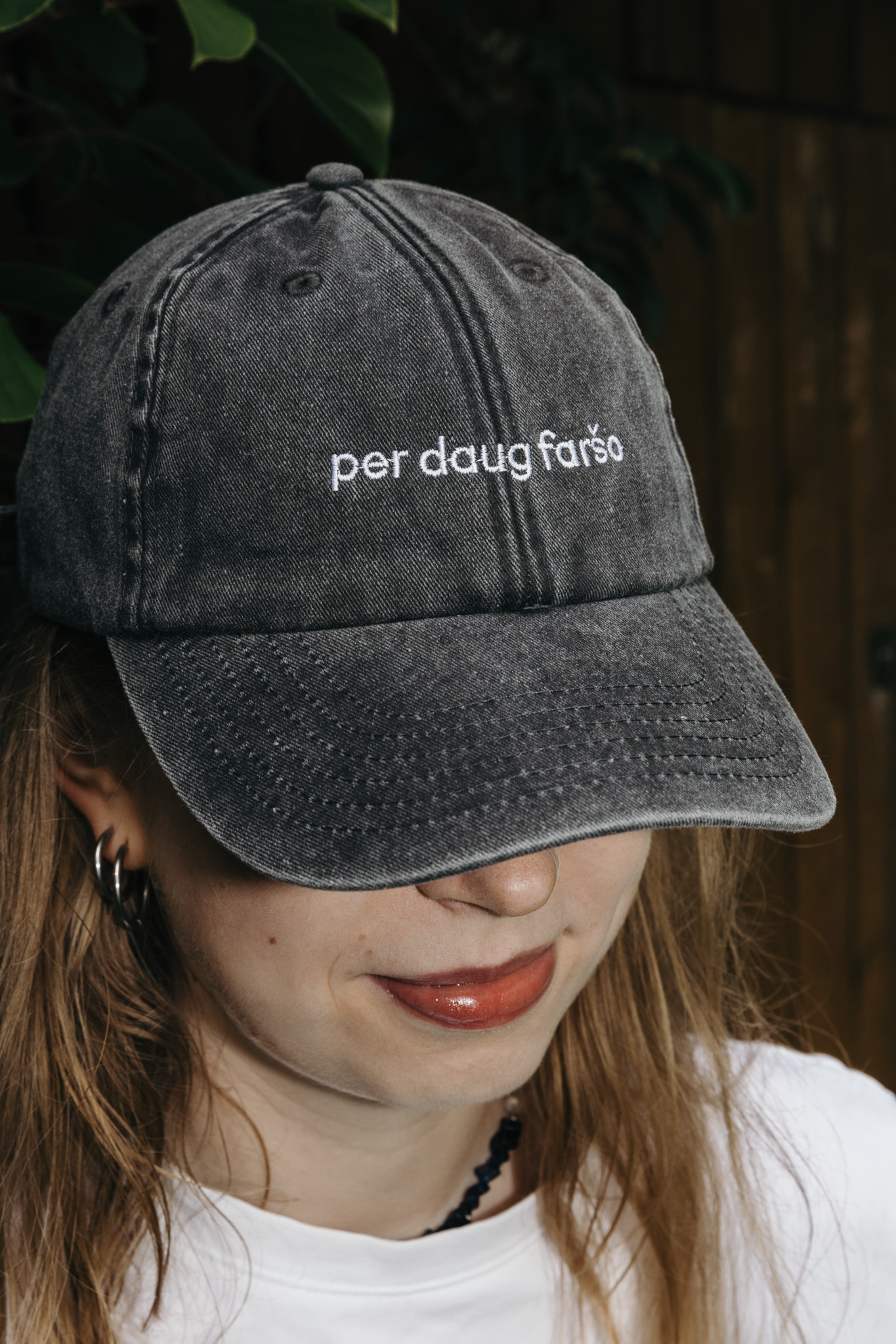 KEPURĖ "per daug faršo"