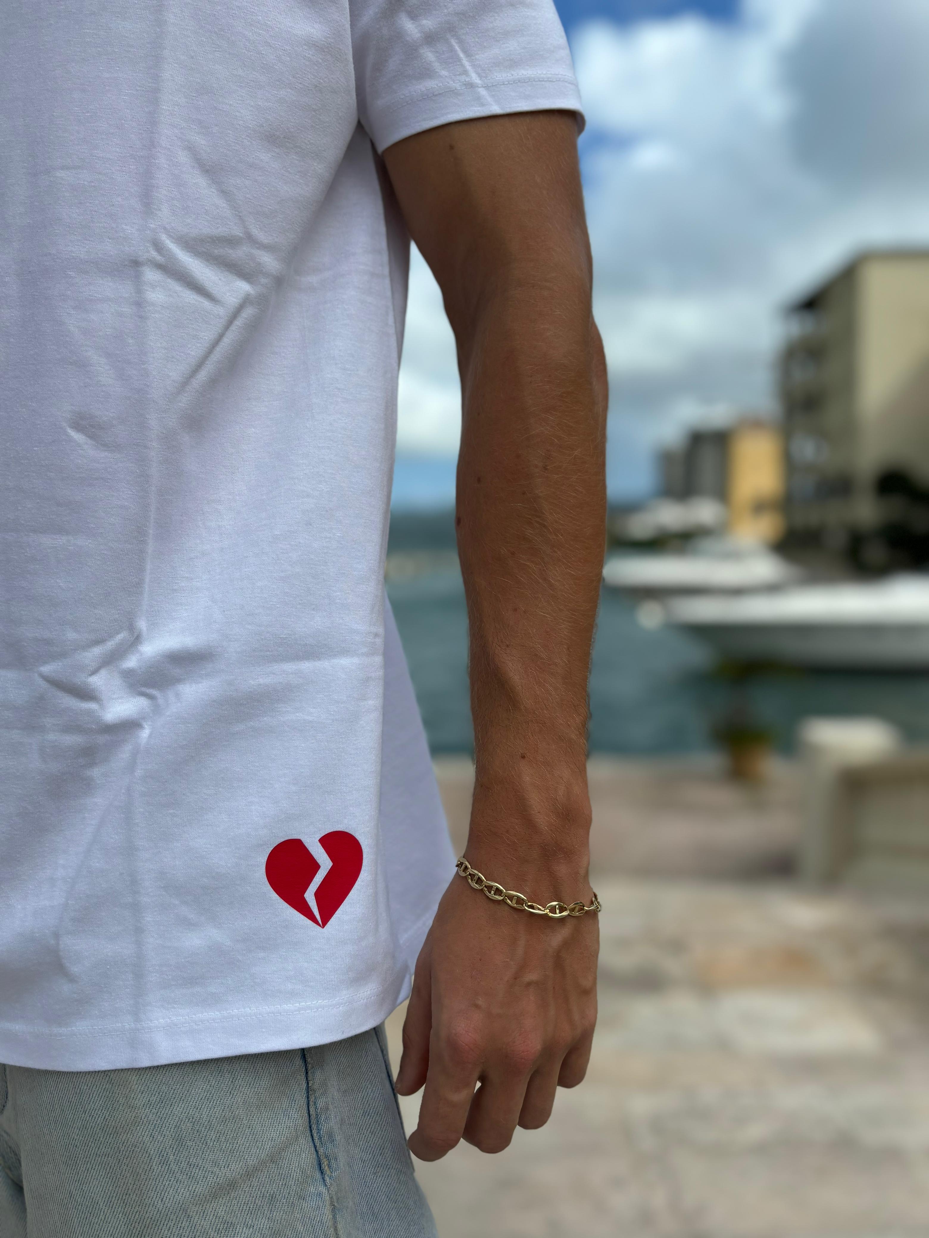 MORE LOVE