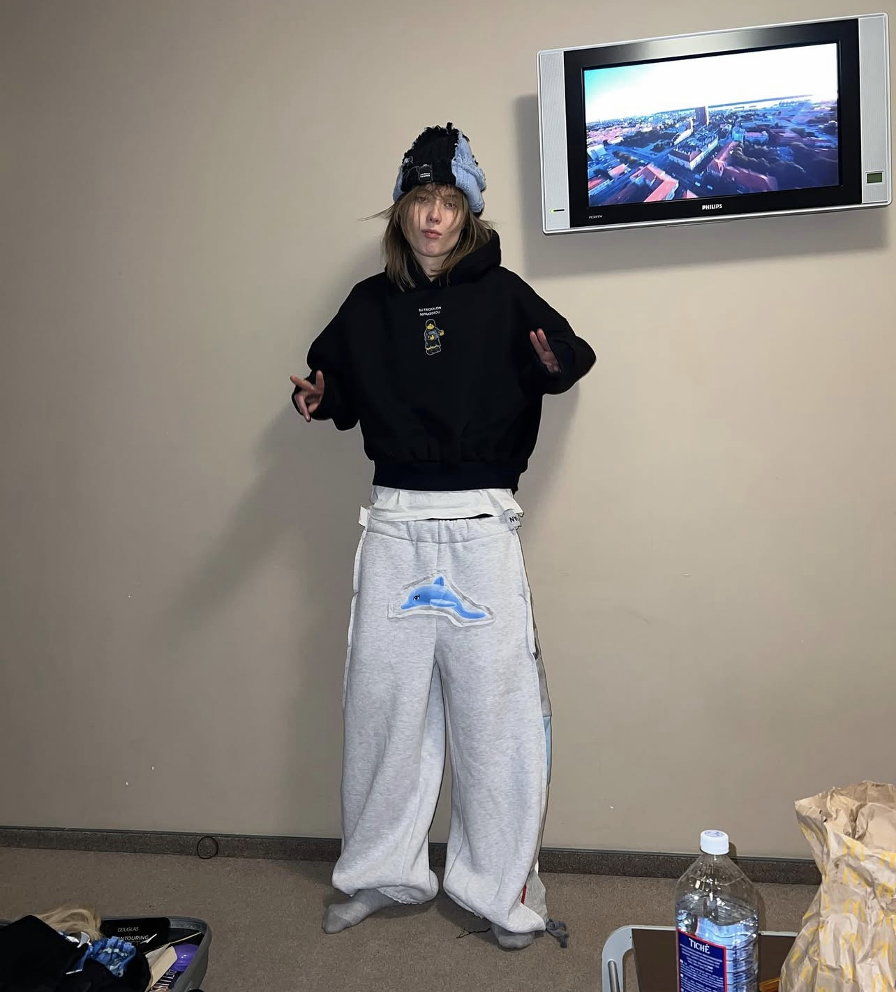 Dolphin sweatpants