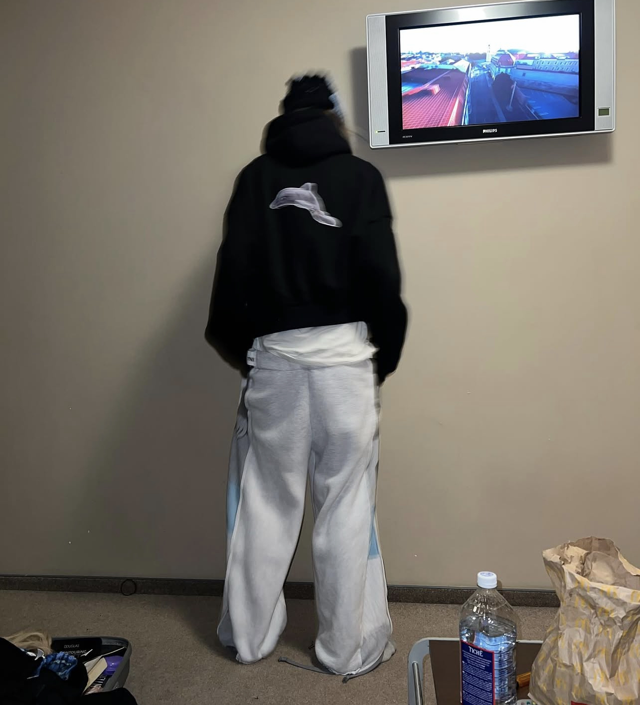 Dolphin sweatpants