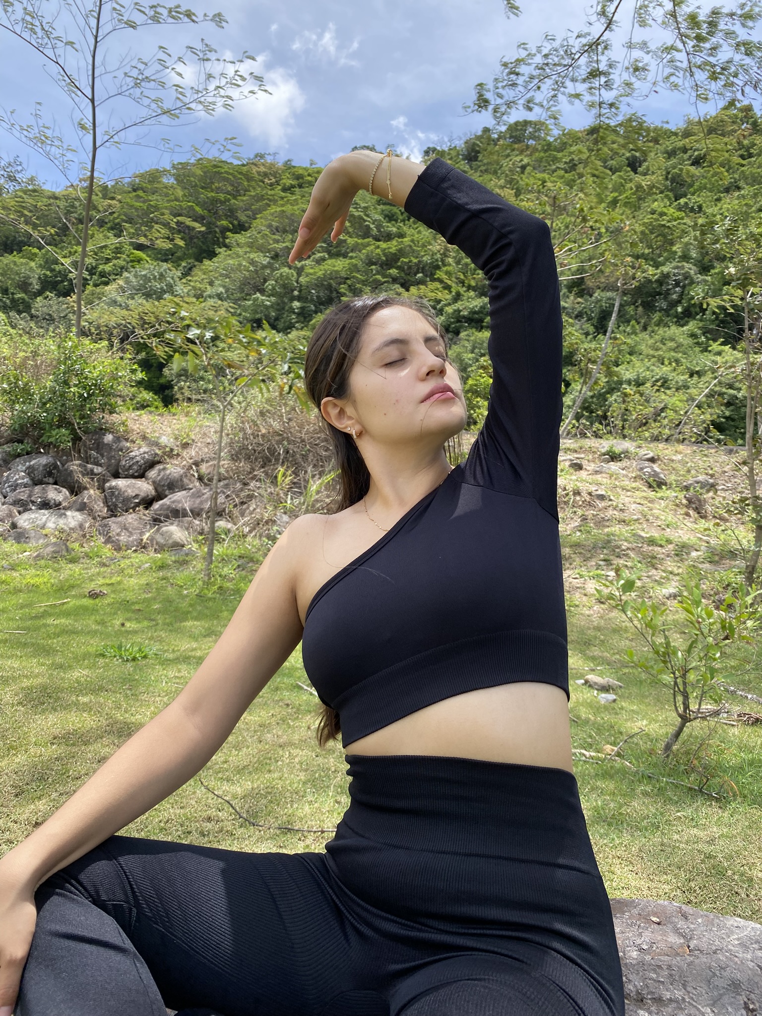 Conjunto de top y pantalón