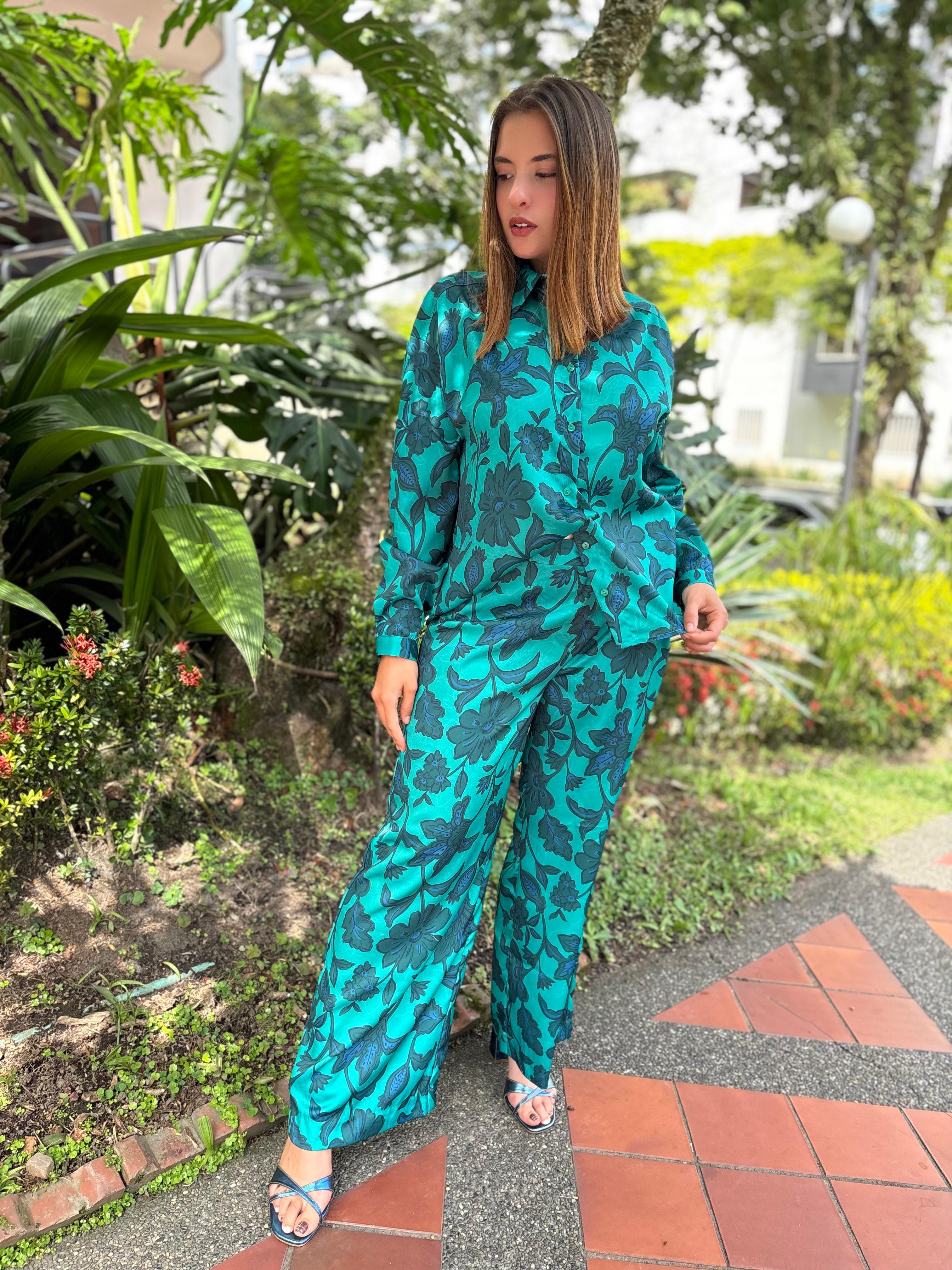 Conjunto Seda Fría Estampado Azul