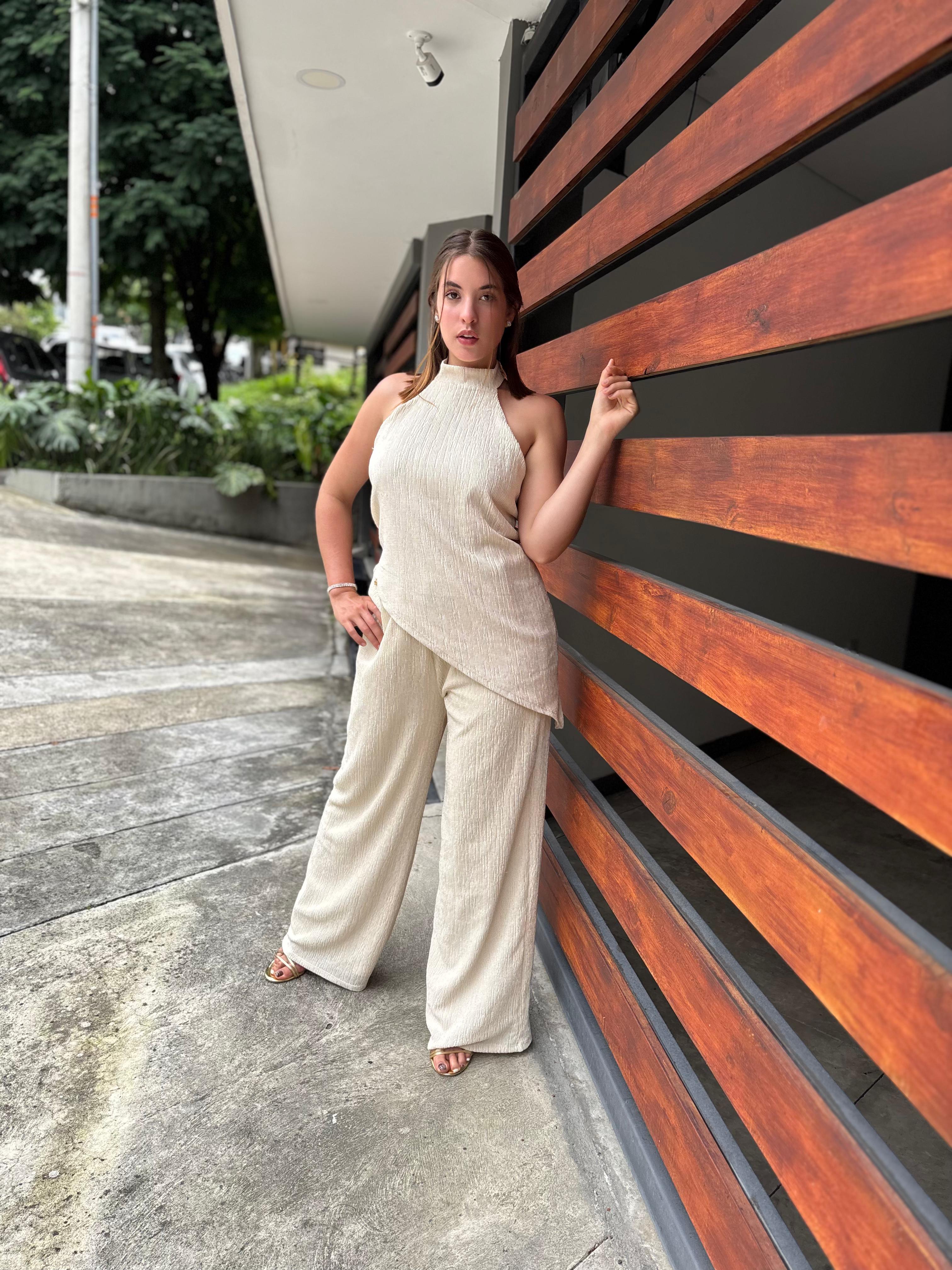 Conjunto Asimétrico Beige