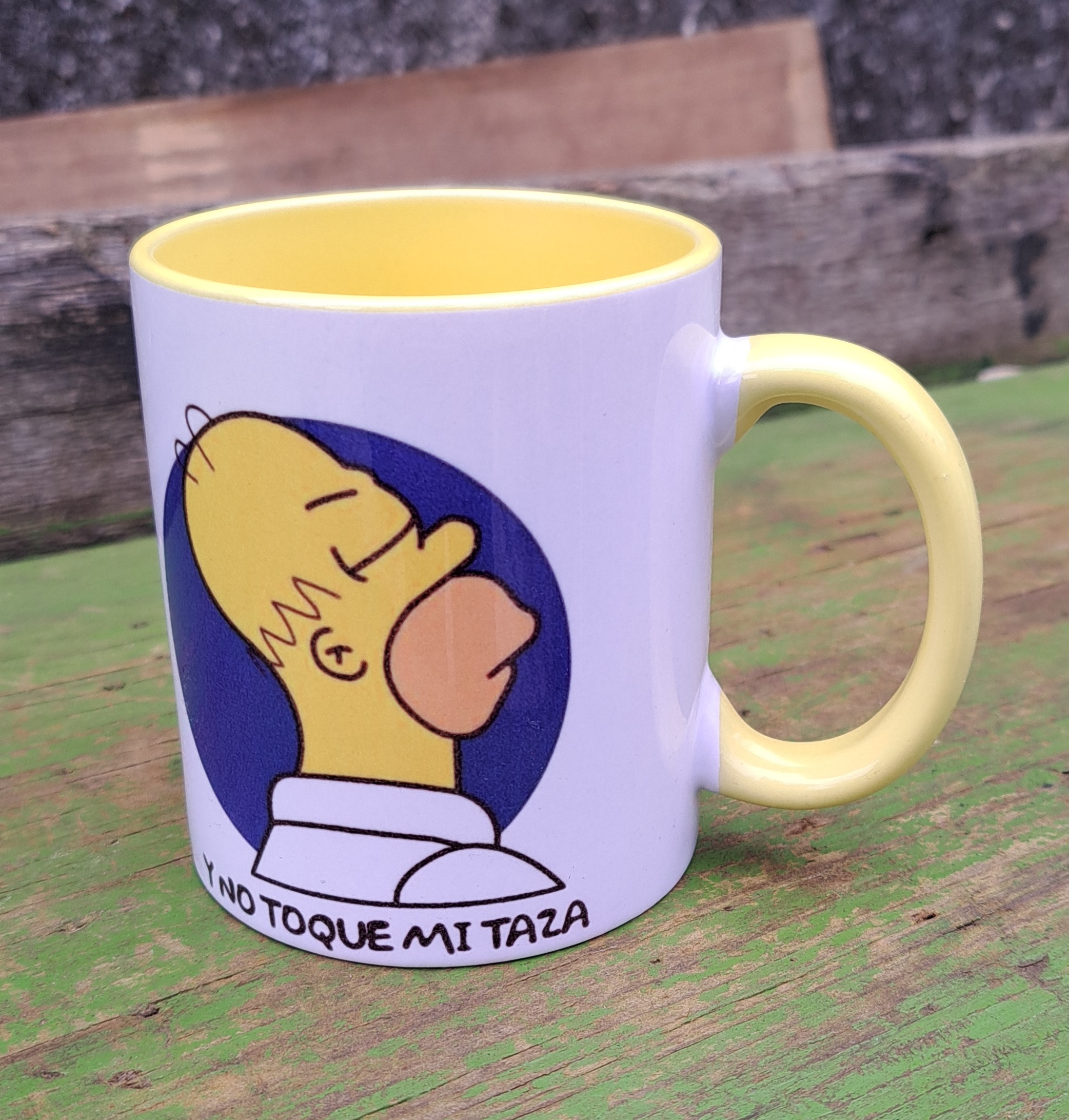No toques mi taza, Homero Simpsons