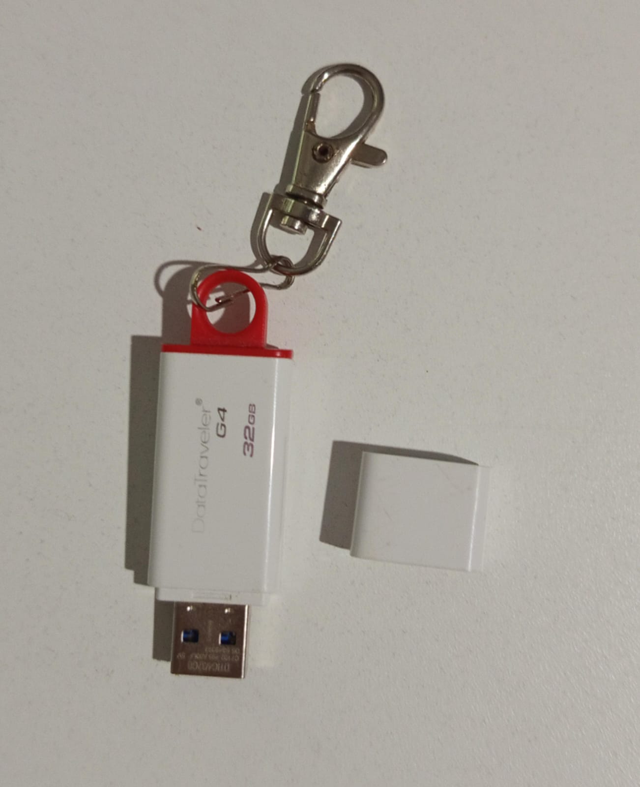 Pendrive de 32gb de capacidad