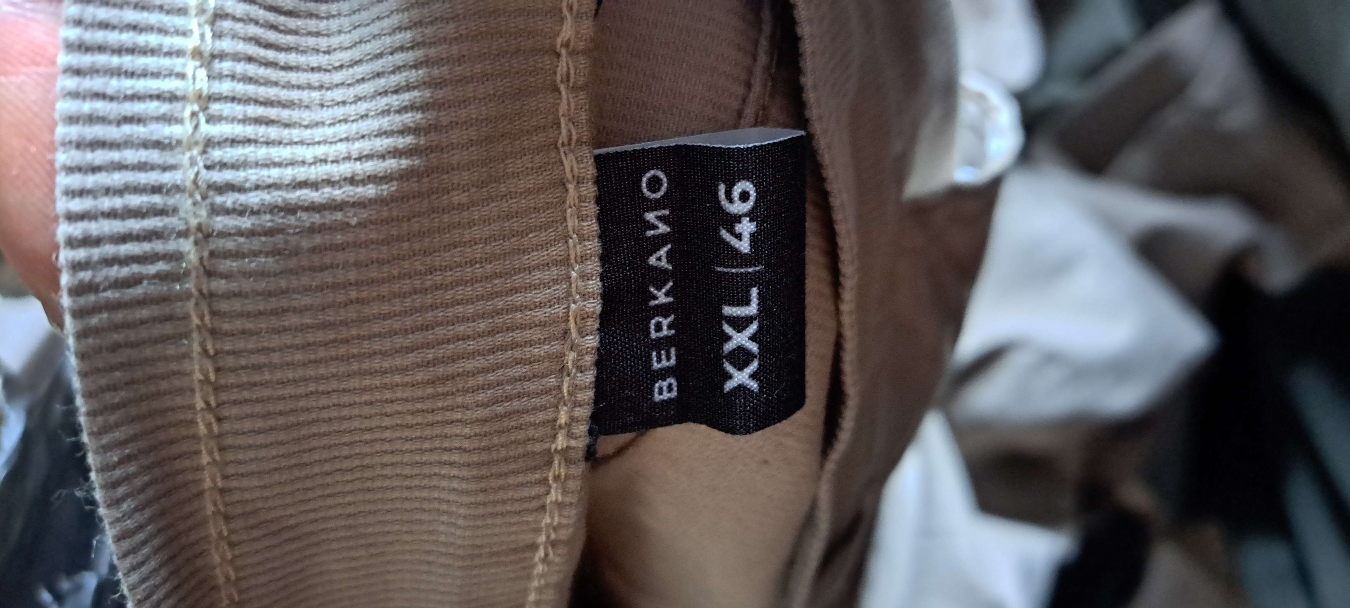 MOM de gabardina beige, Talle 46!