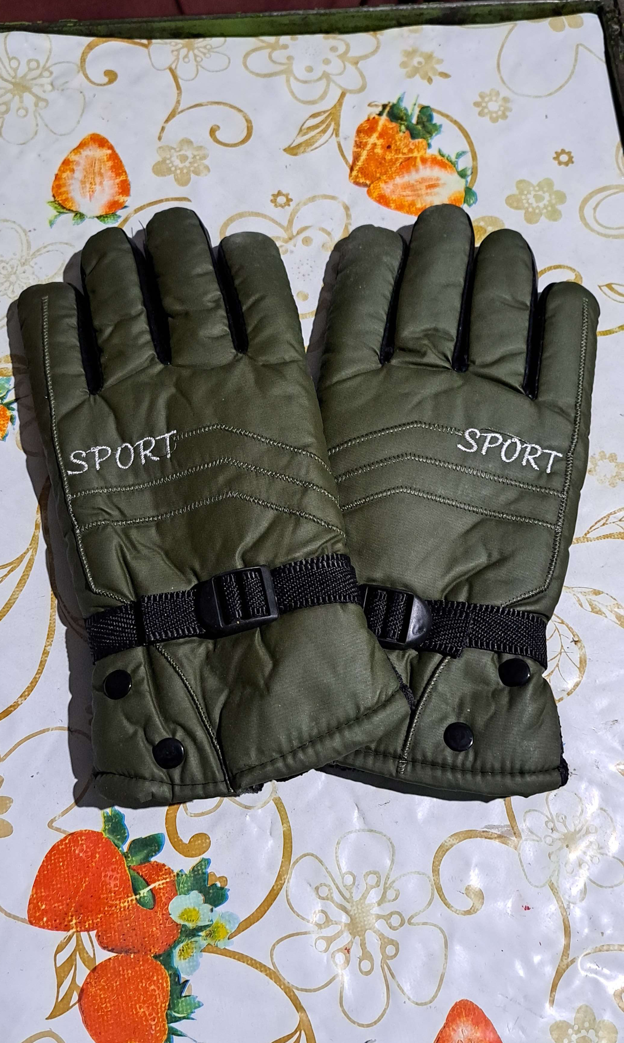 Guantes para motos forrados con detalles