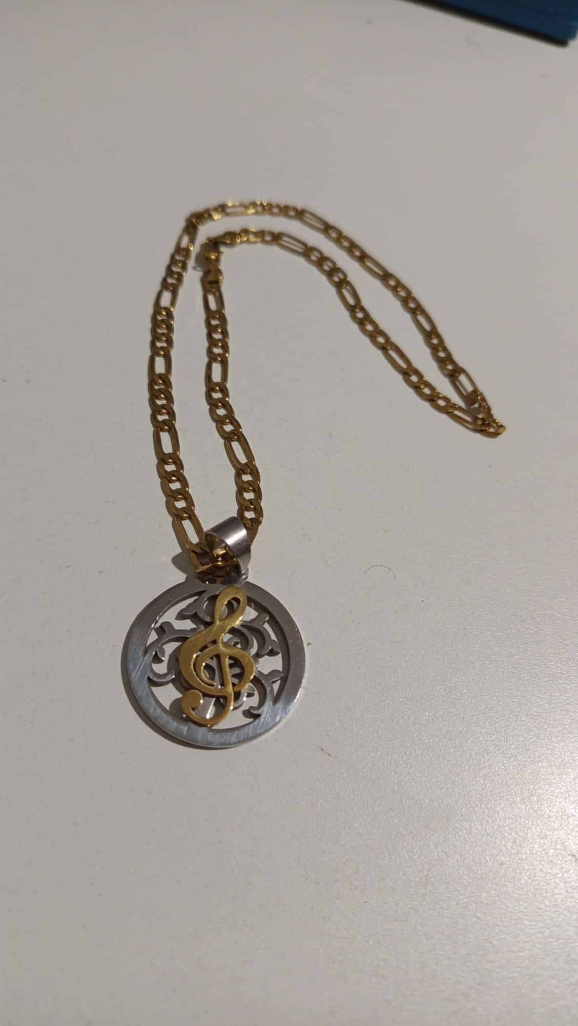 Collar inoxidable, clave de Sol