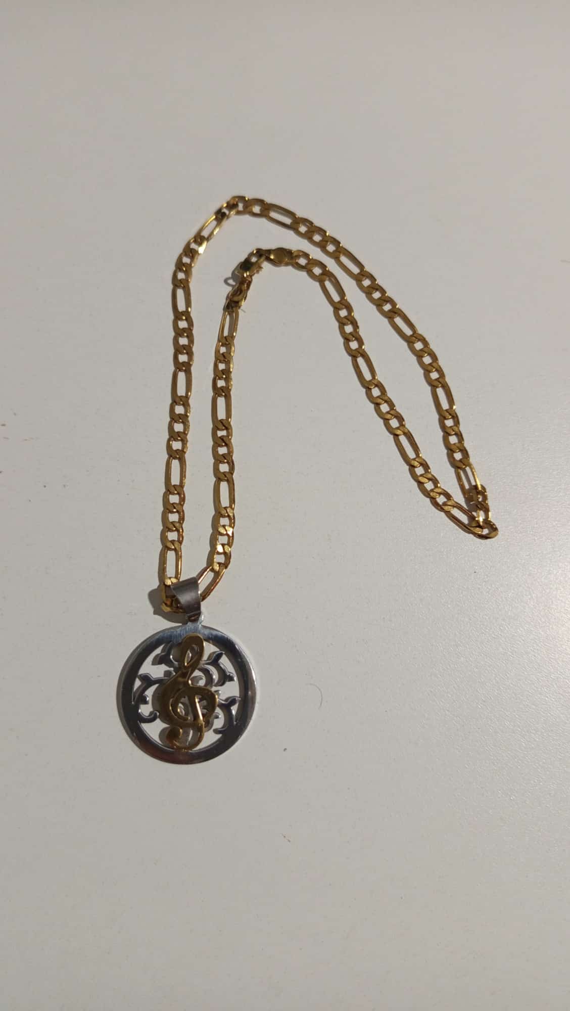 Collar inoxidable, clave de Sol