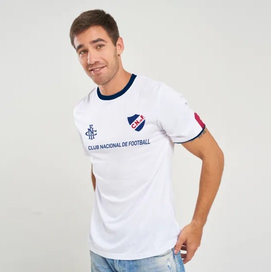 Nacional / Peñarol, Remeras