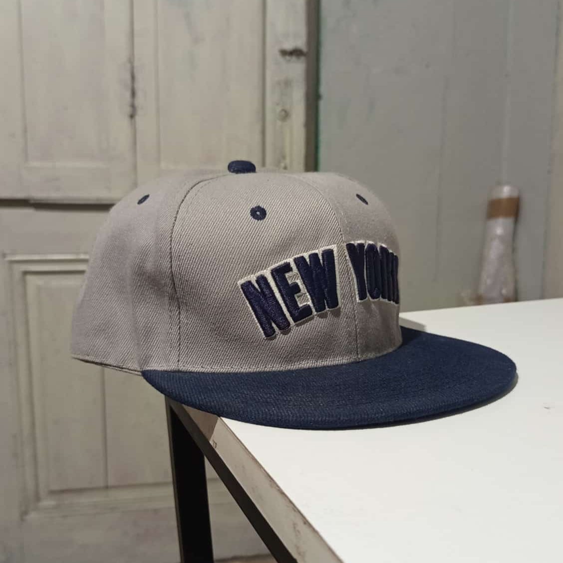 Gorra Gris/Azul, New York