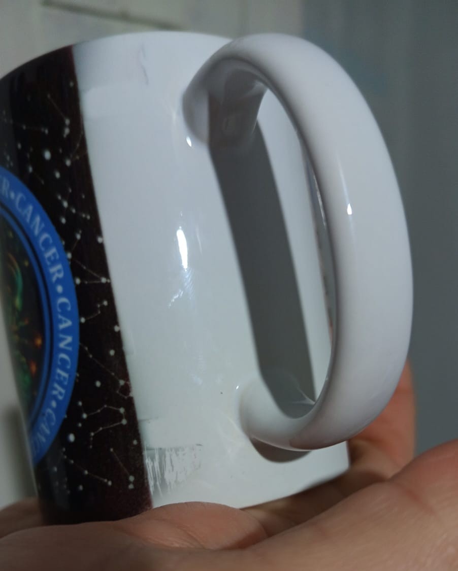 Cancer Horoscopo, taza ceramica. Detalle estetico