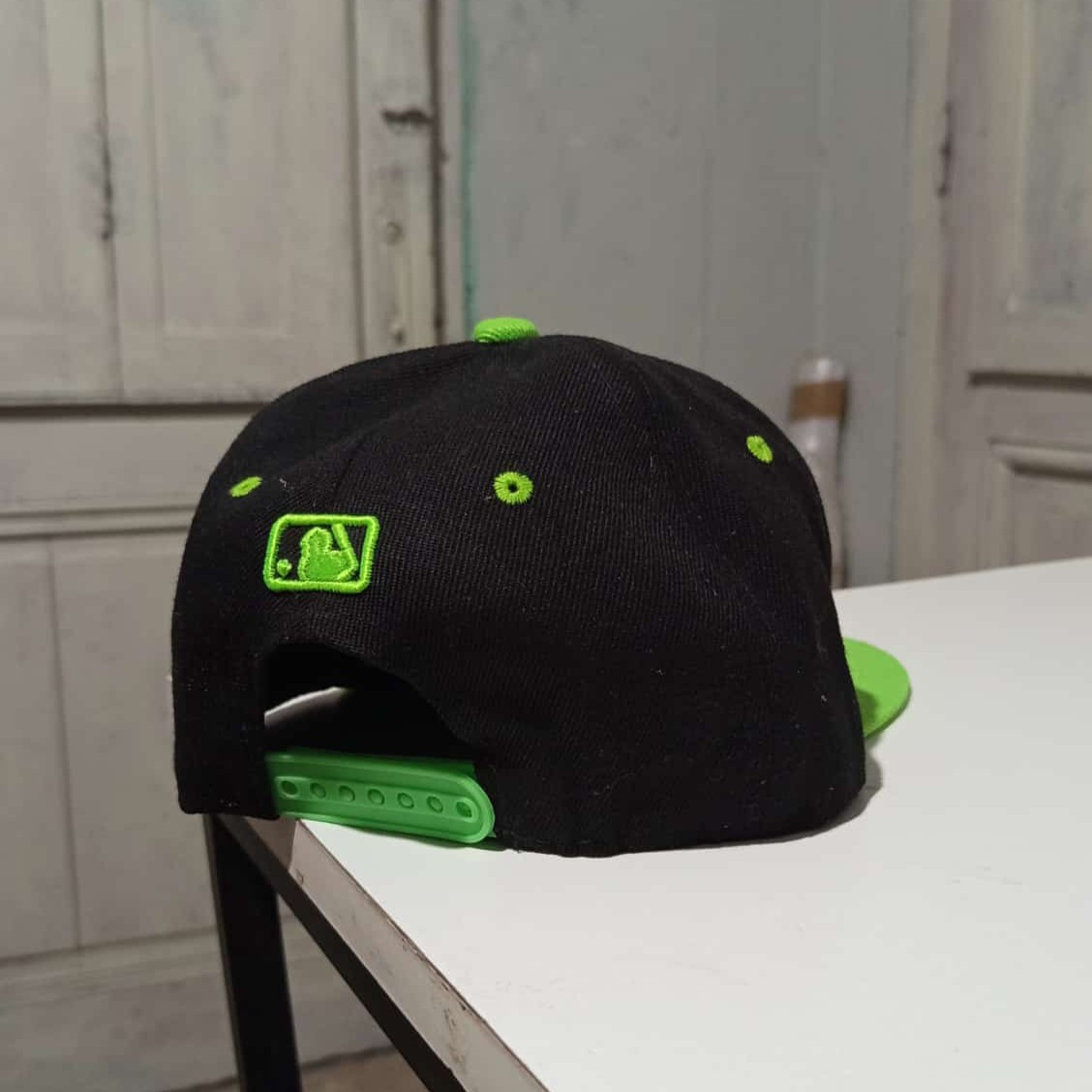Gorra VerdeFluor y Negra, NY