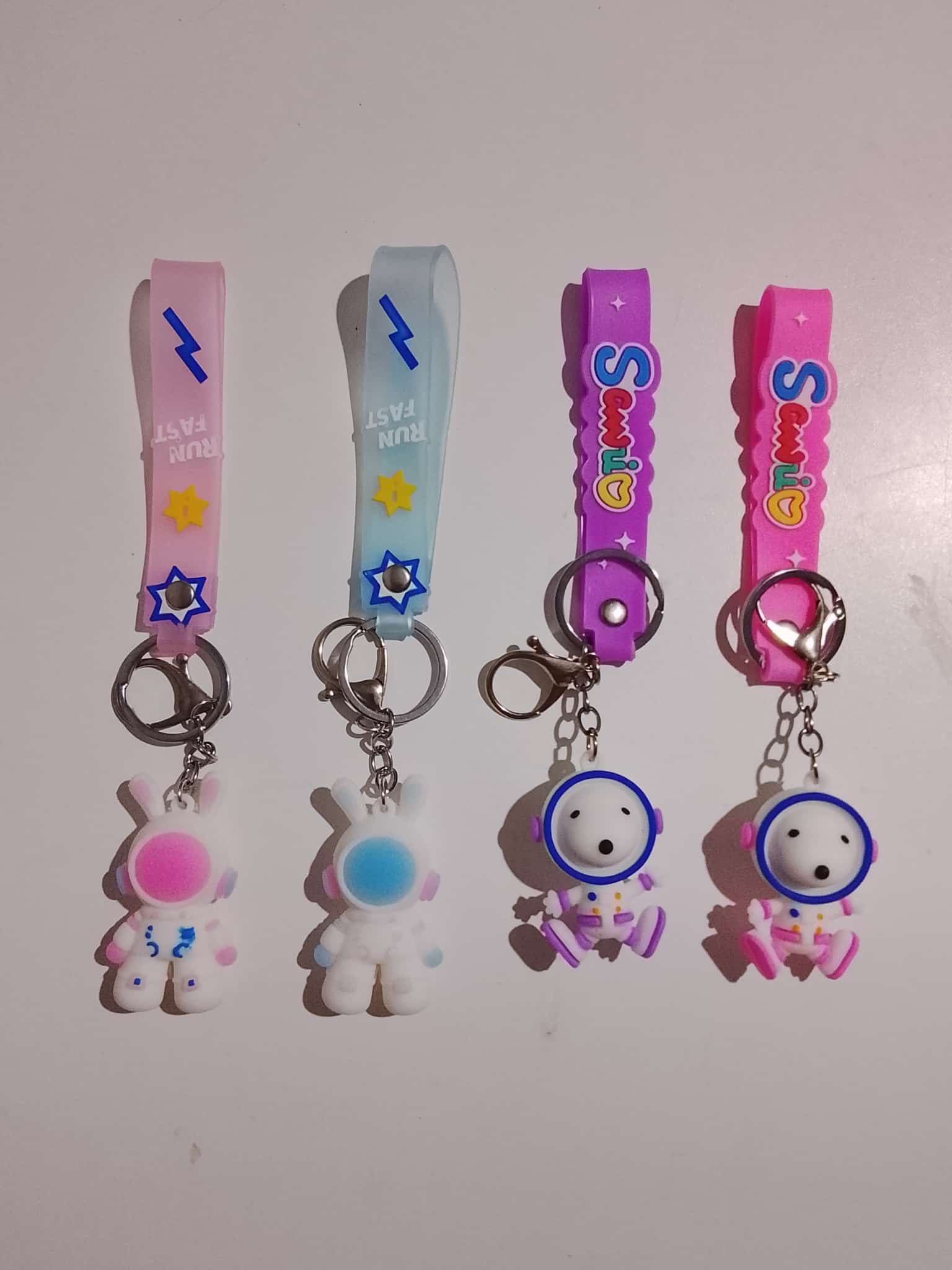 Astronautas, llaveros de goma, precio x unidad