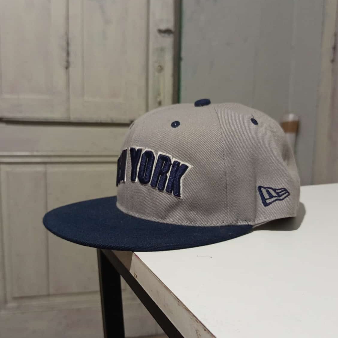 Gorra Gris/Azul, New York