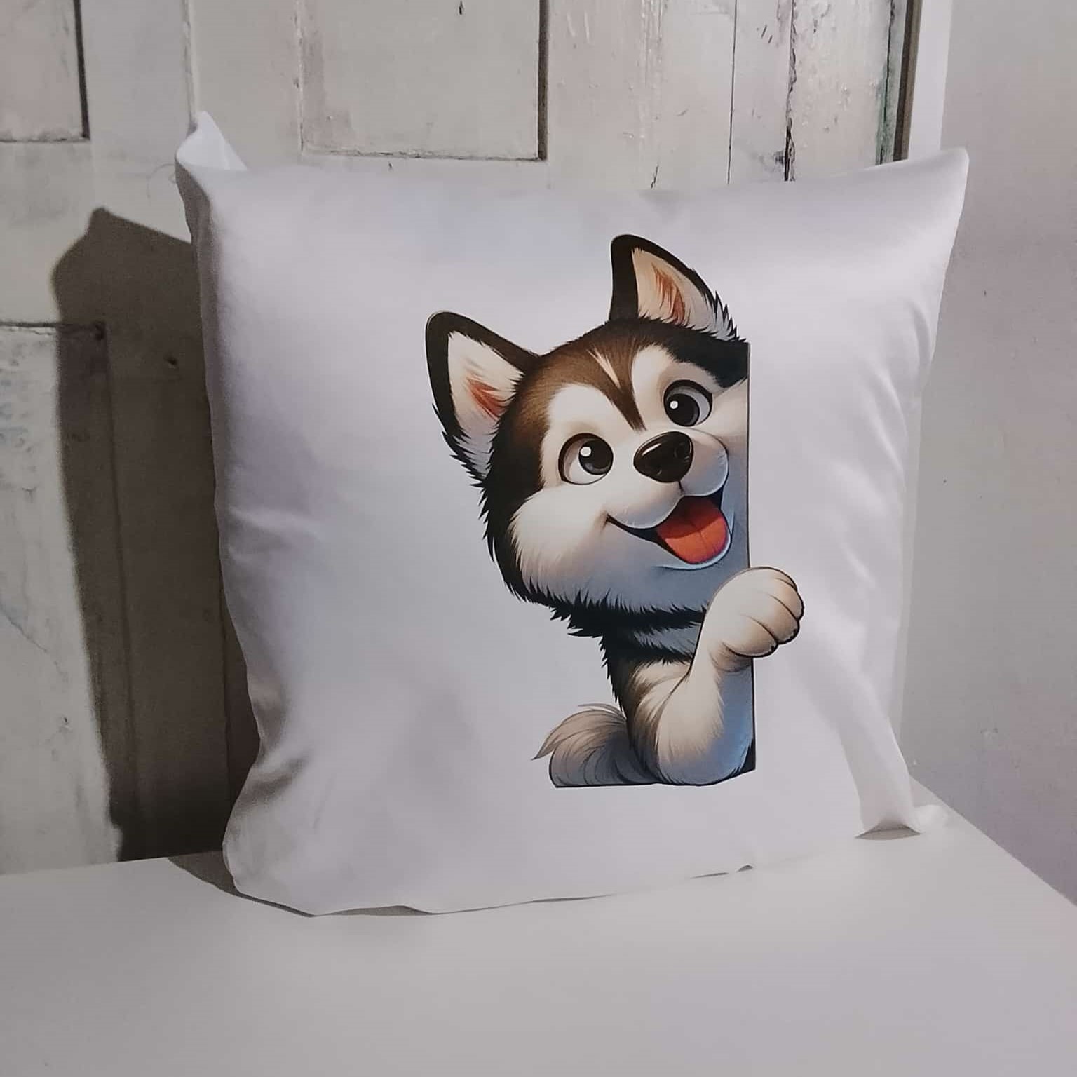 Almohadon 40x40cm , perritos asomandose, 28 diseños