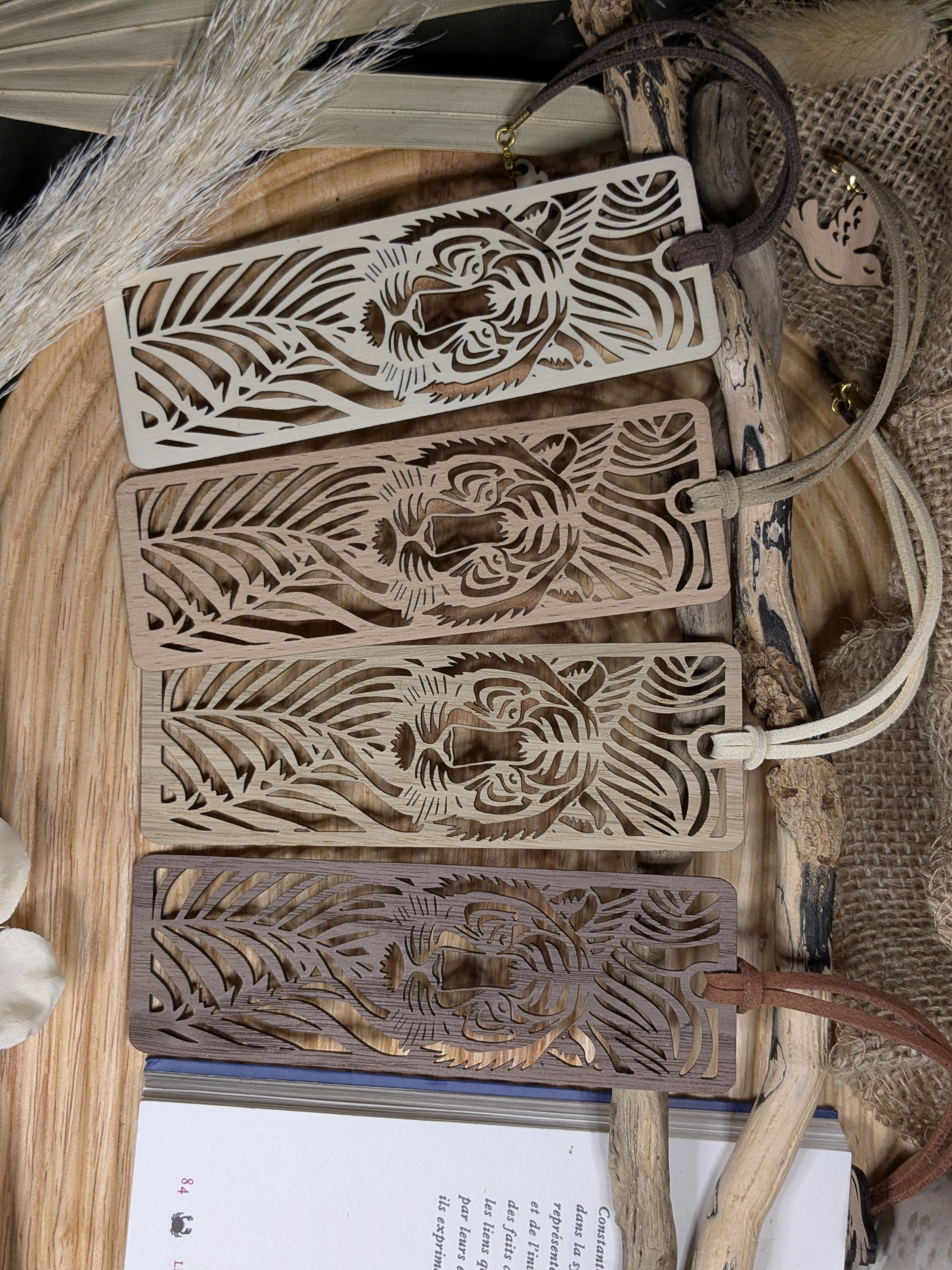 Marque-page en bois Tigre