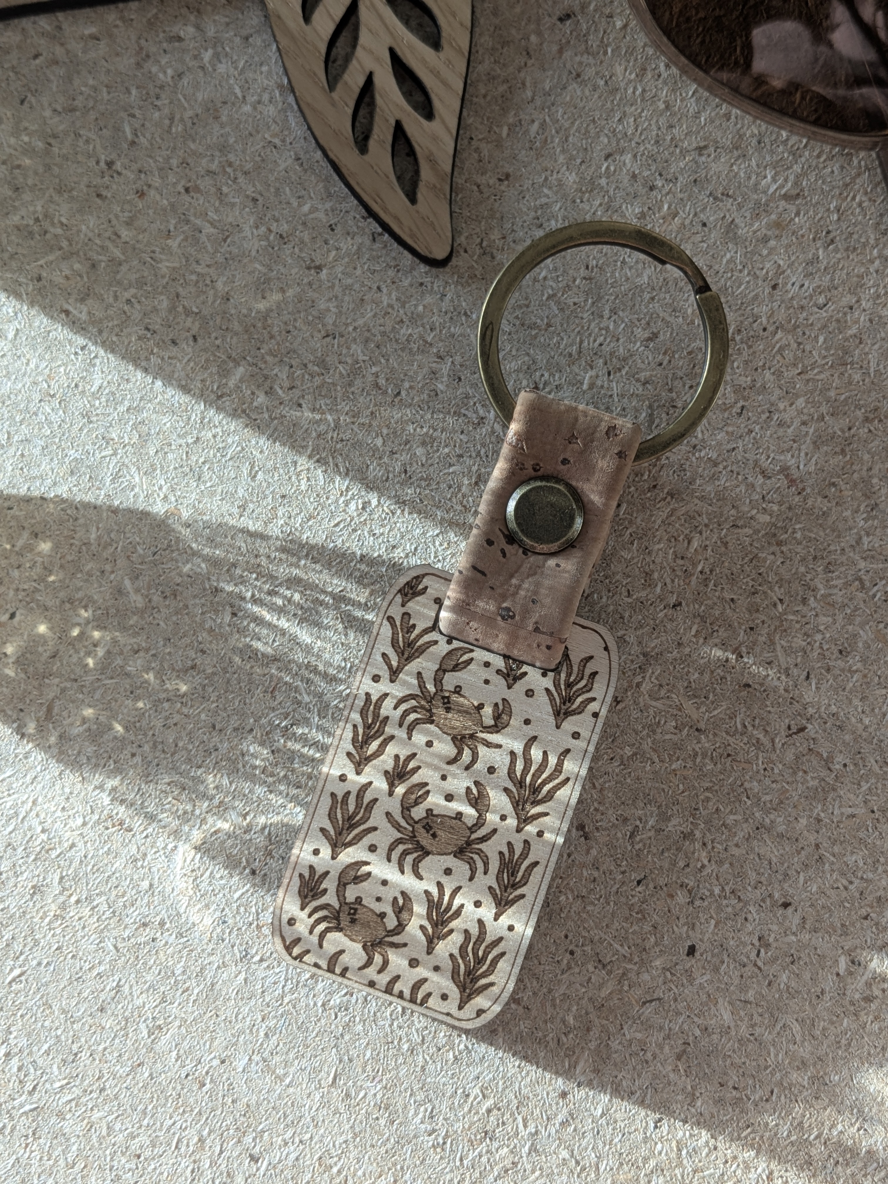 Porte-clés en Bois et Liège - Motif Crabes
