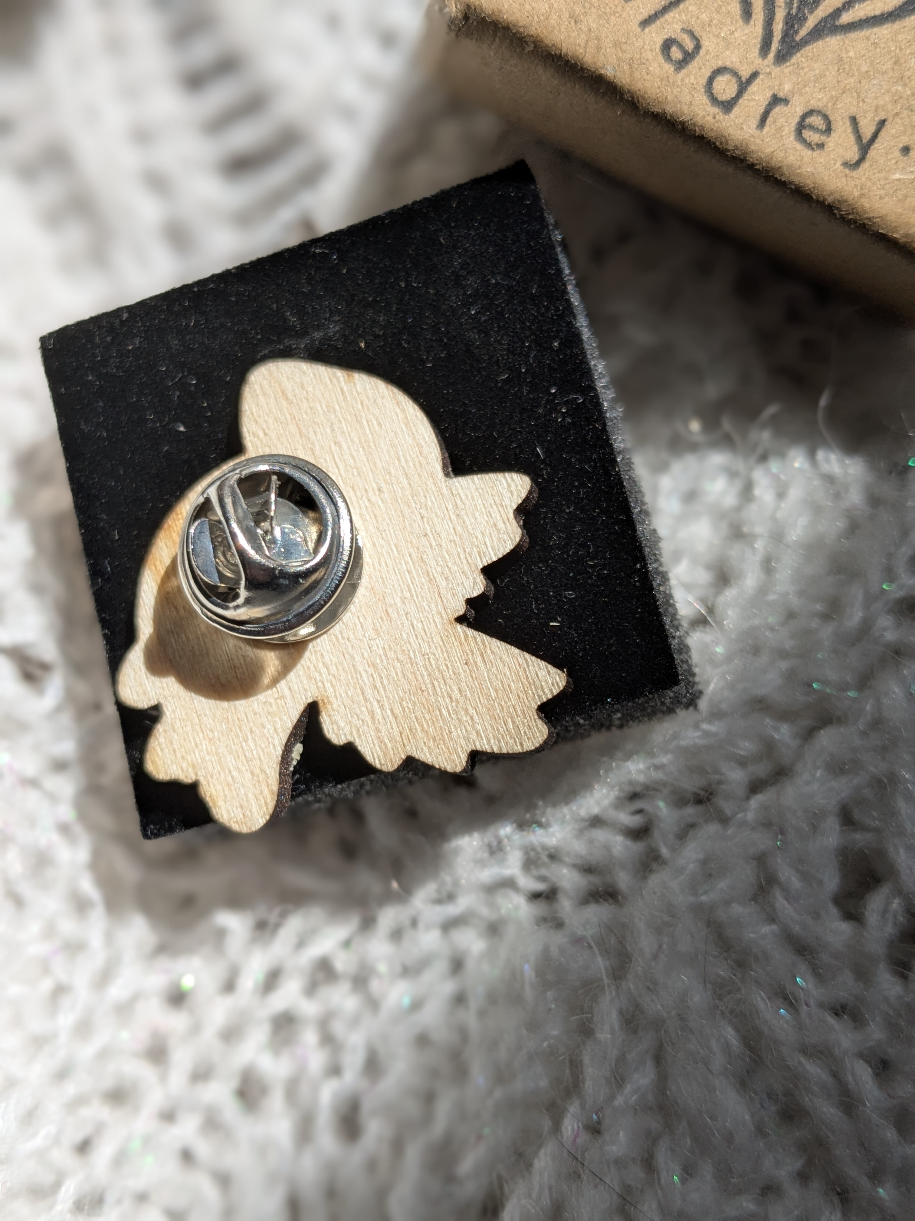 Pin's en érable Macareux