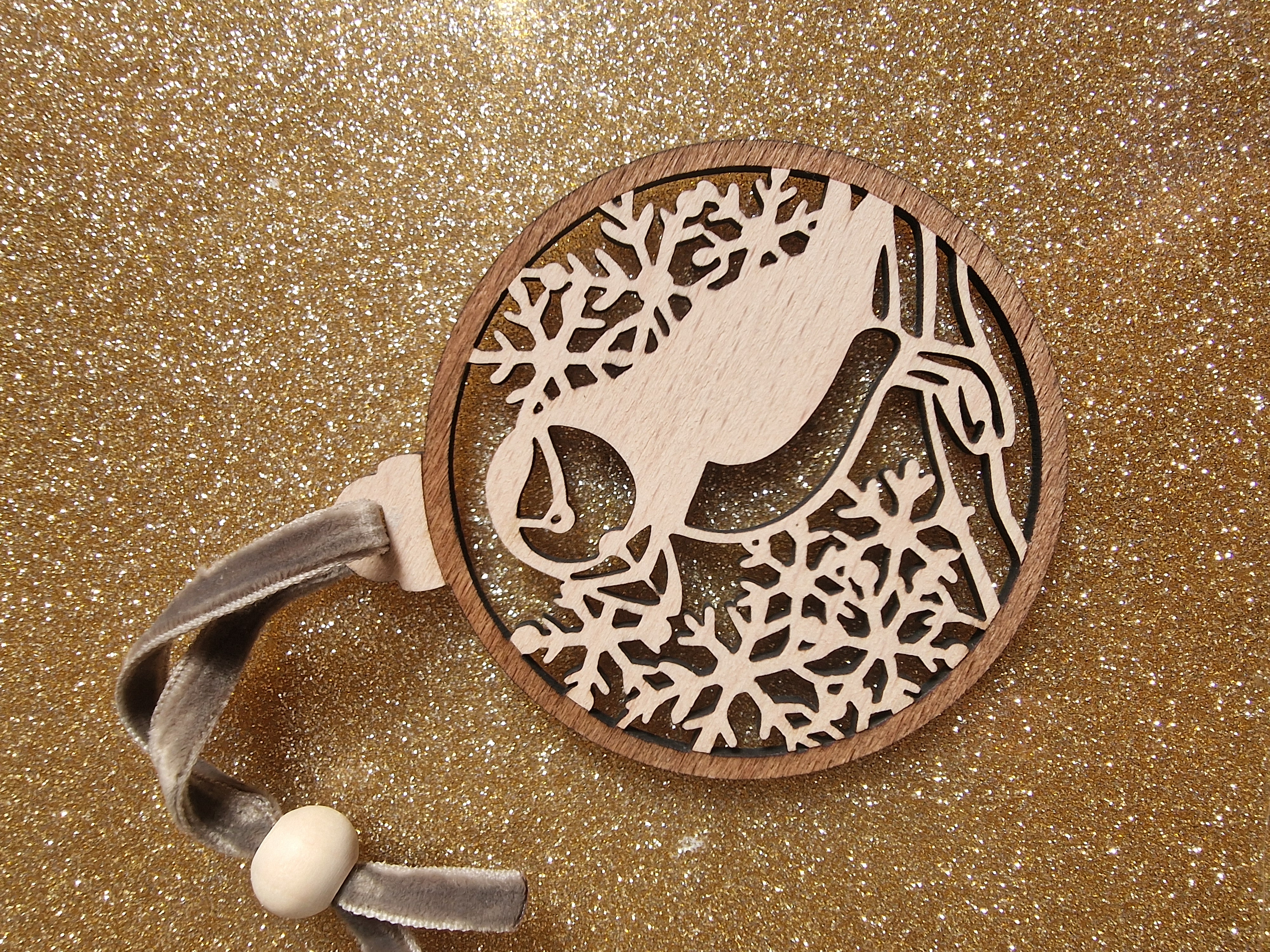 Boule de Noël - Un Macareux en Décembre ?