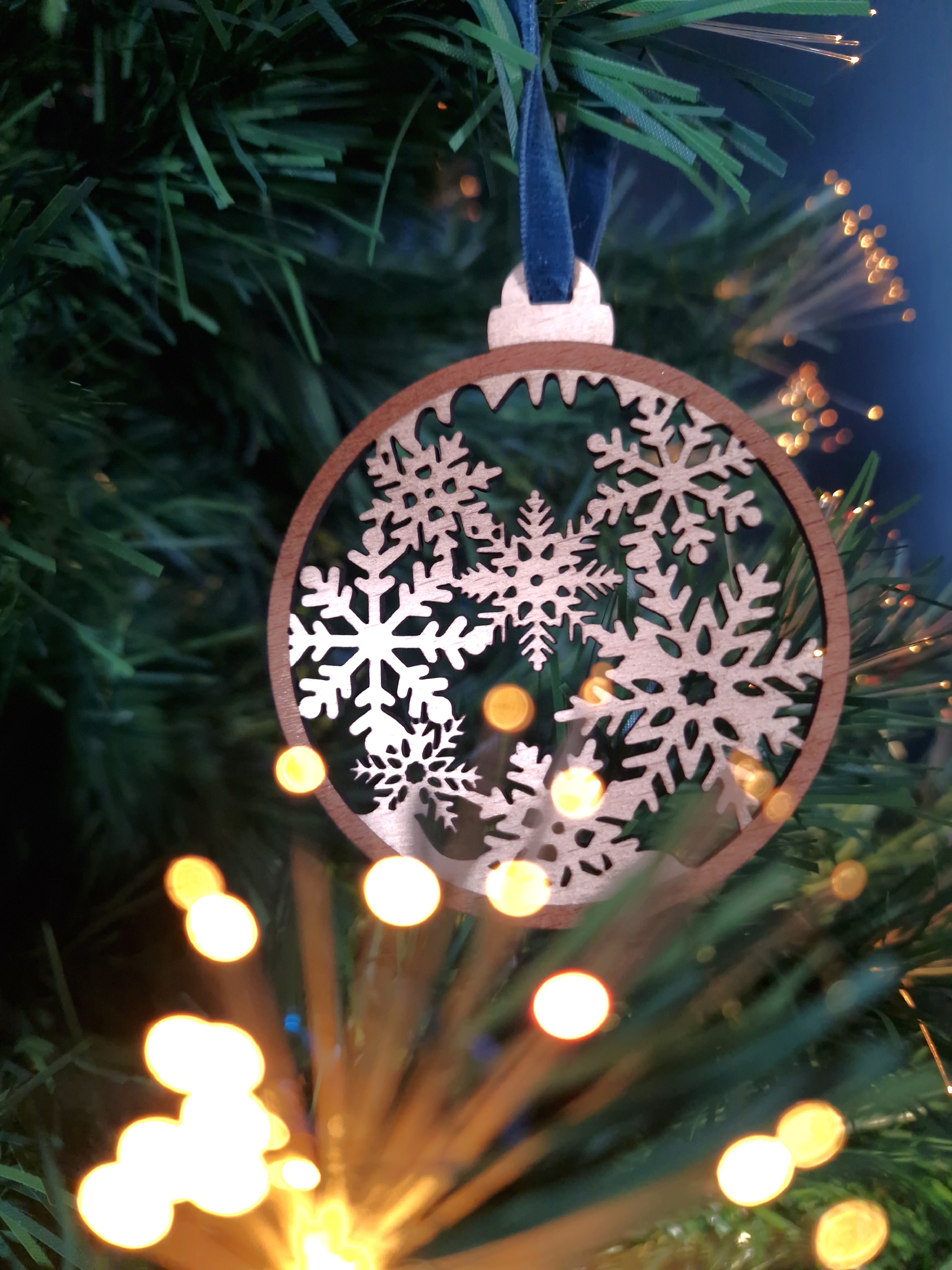 Boule de Noël - Pluie de flocons